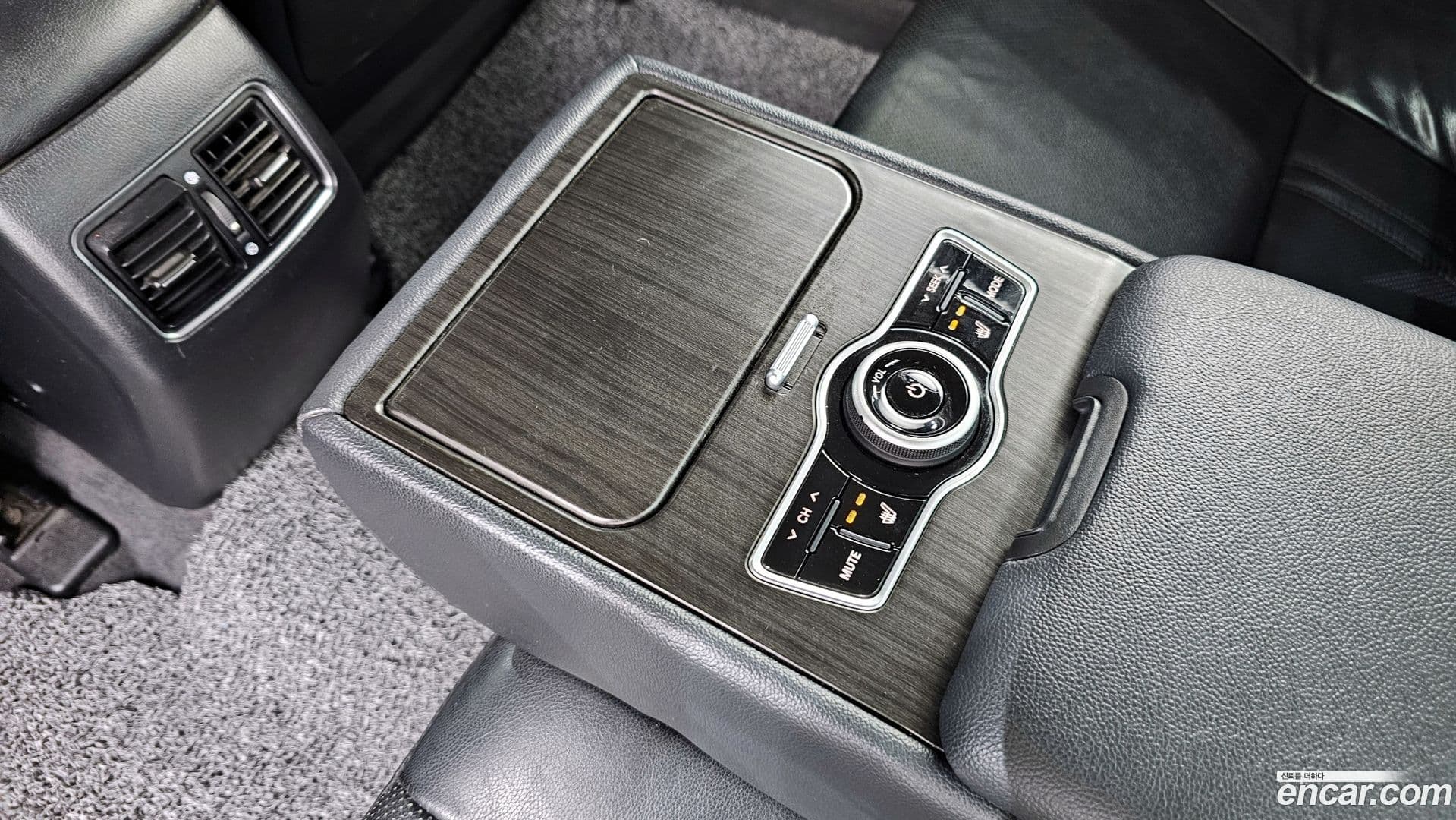 Main__Slider__Photo:K7 Kia 2011.9-17