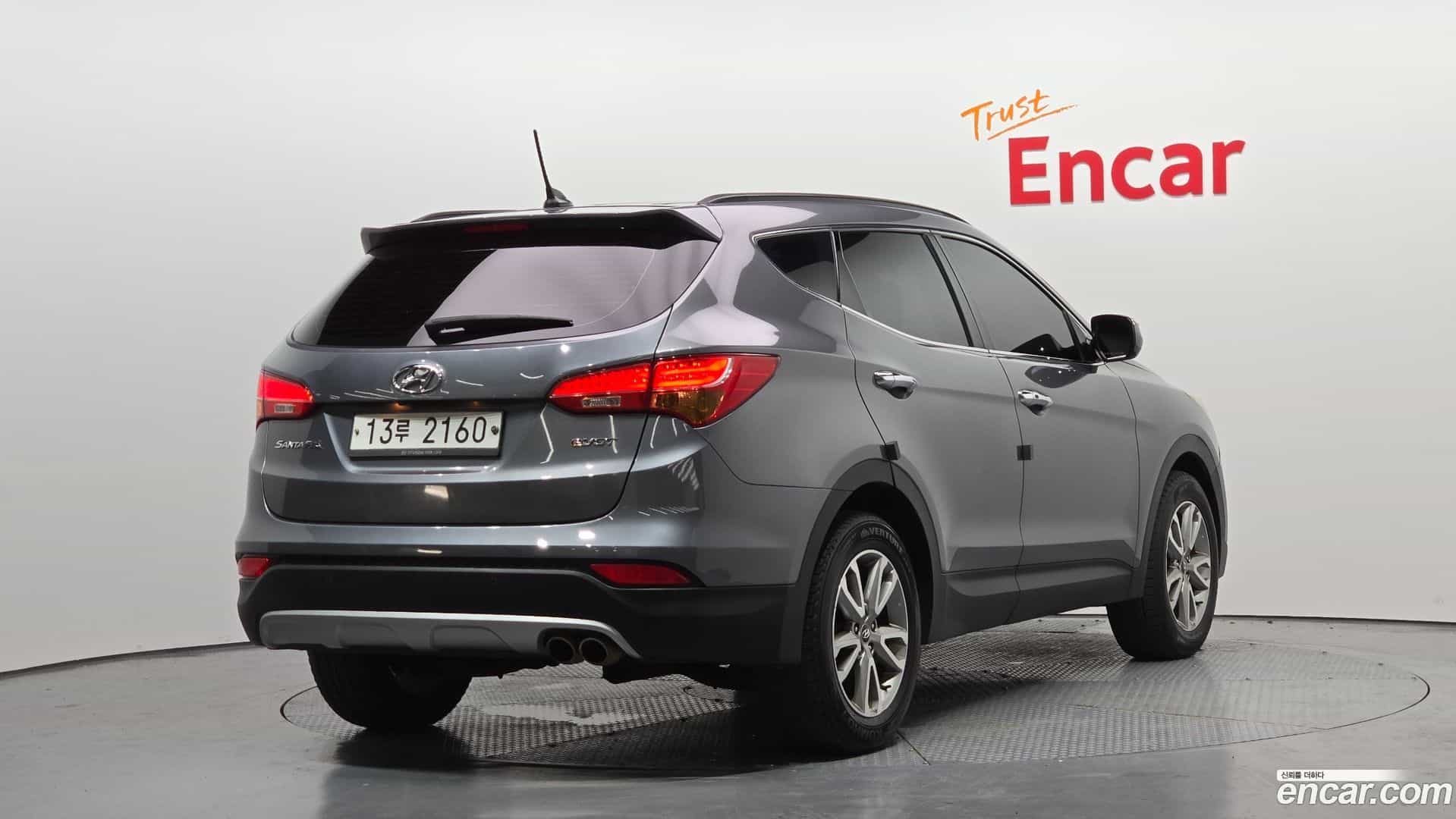 Santafe Hyundai 2013.9-OUTER-002