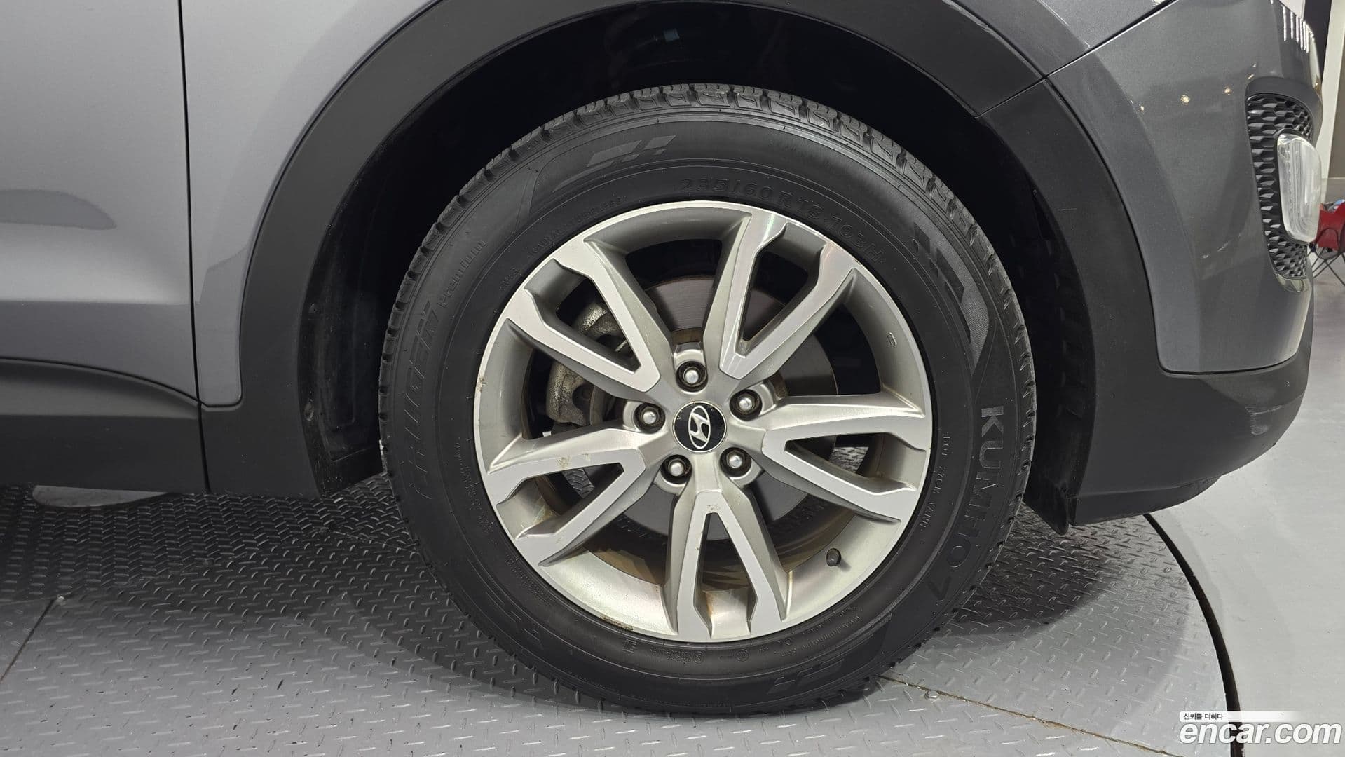 Main__Slider__Photo:Santafe Hyundai 2013.9-4