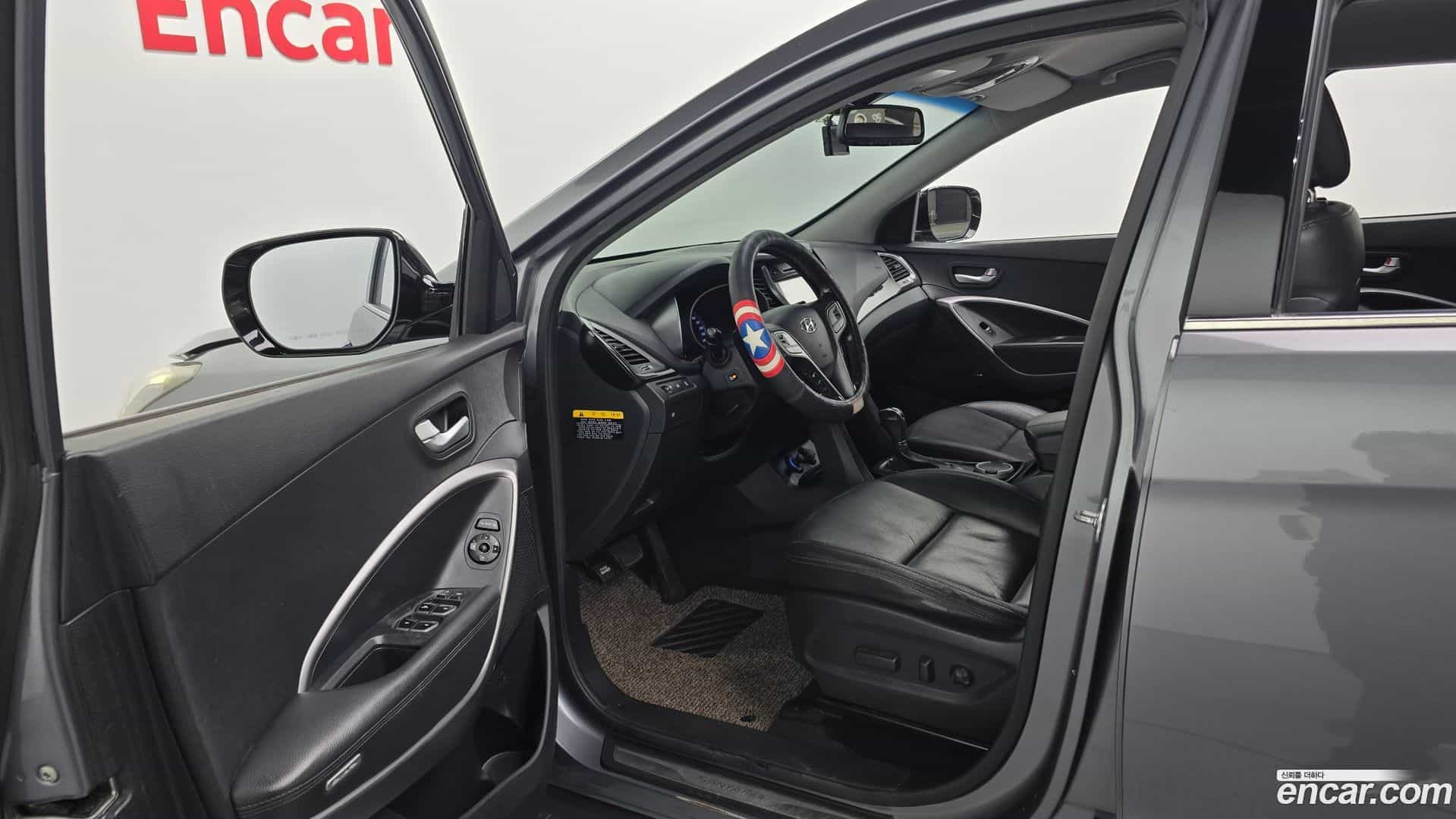 Santafe Hyundai 2013.9-INNER-010