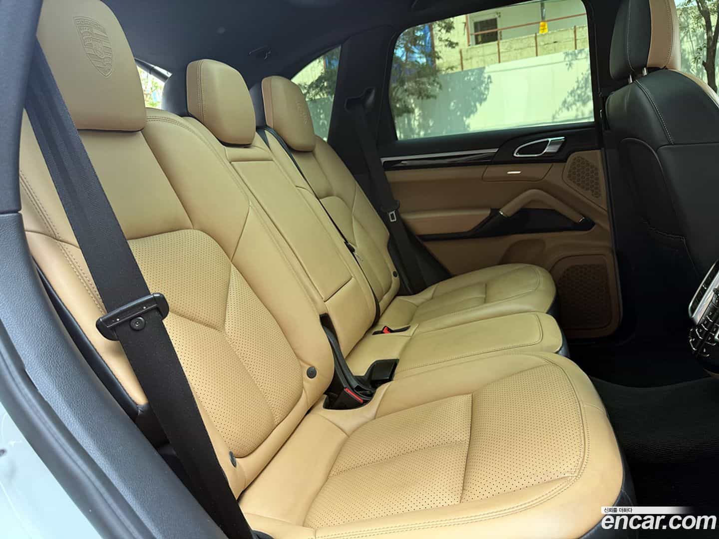 Cayenne Porsche 2015.3-INNER-010