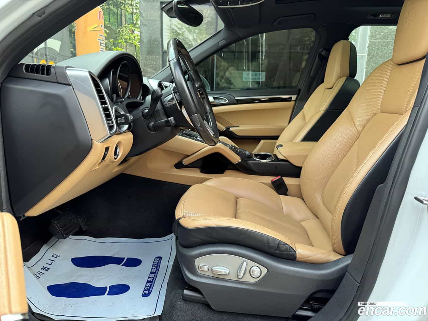 Cayenne Porsche 2015.3-OPTION-016