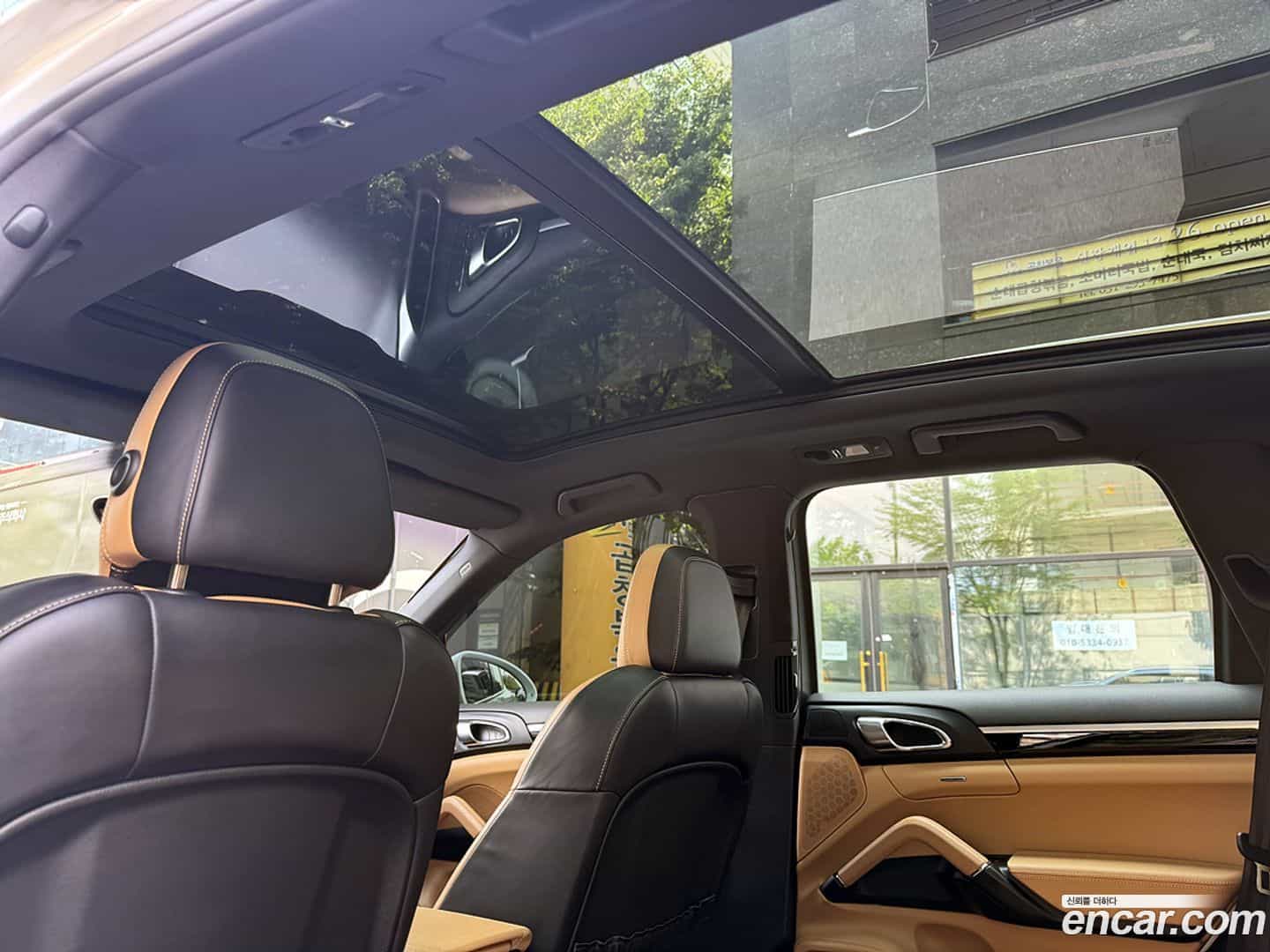 Cayenne Porsche 2015.3-OPTION-021