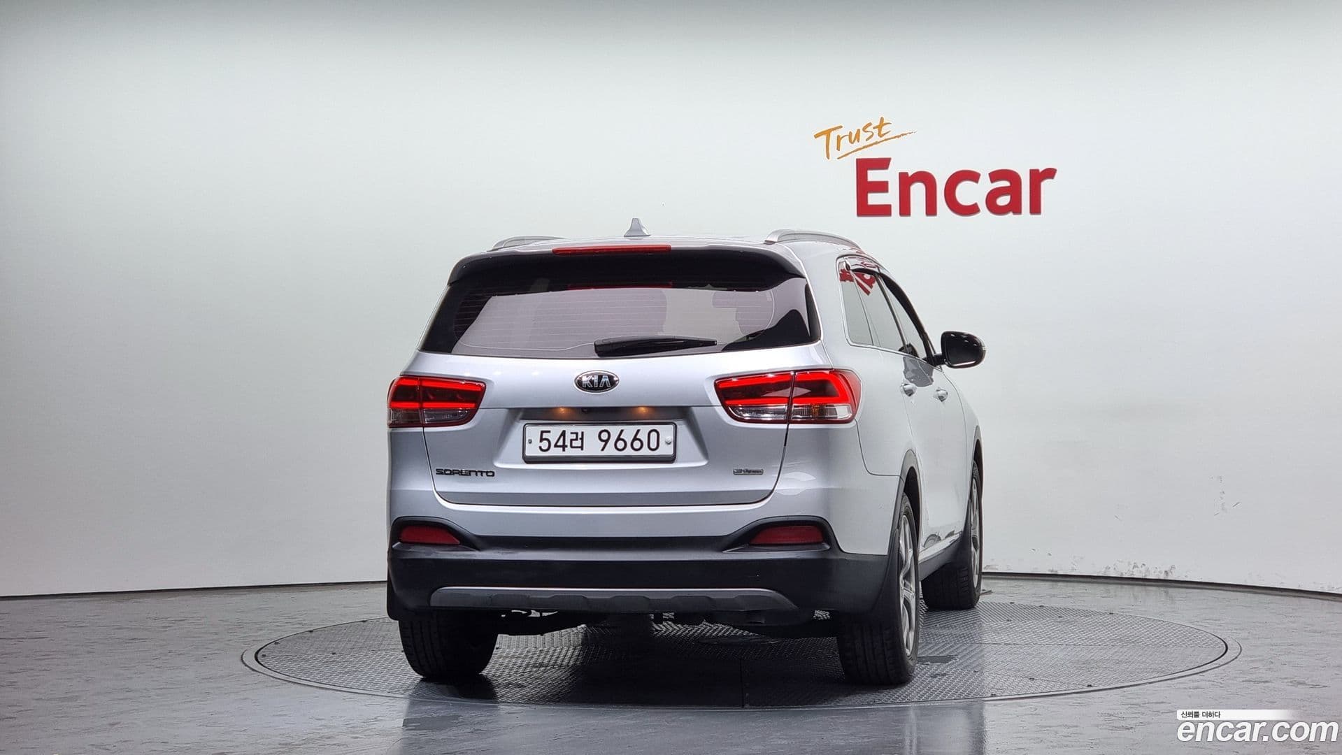 Main__Slider__Photo:Sorento Kia 2014.8-3