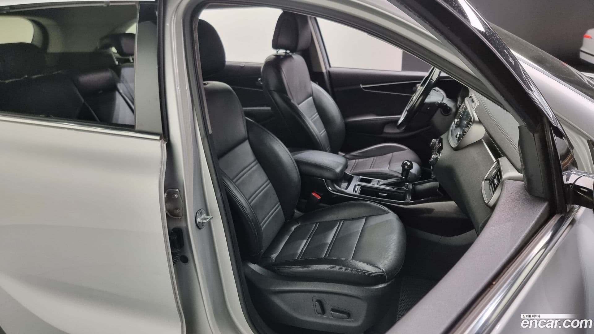 Main__Slider__Photo:Sorento Kia 2014.8-11