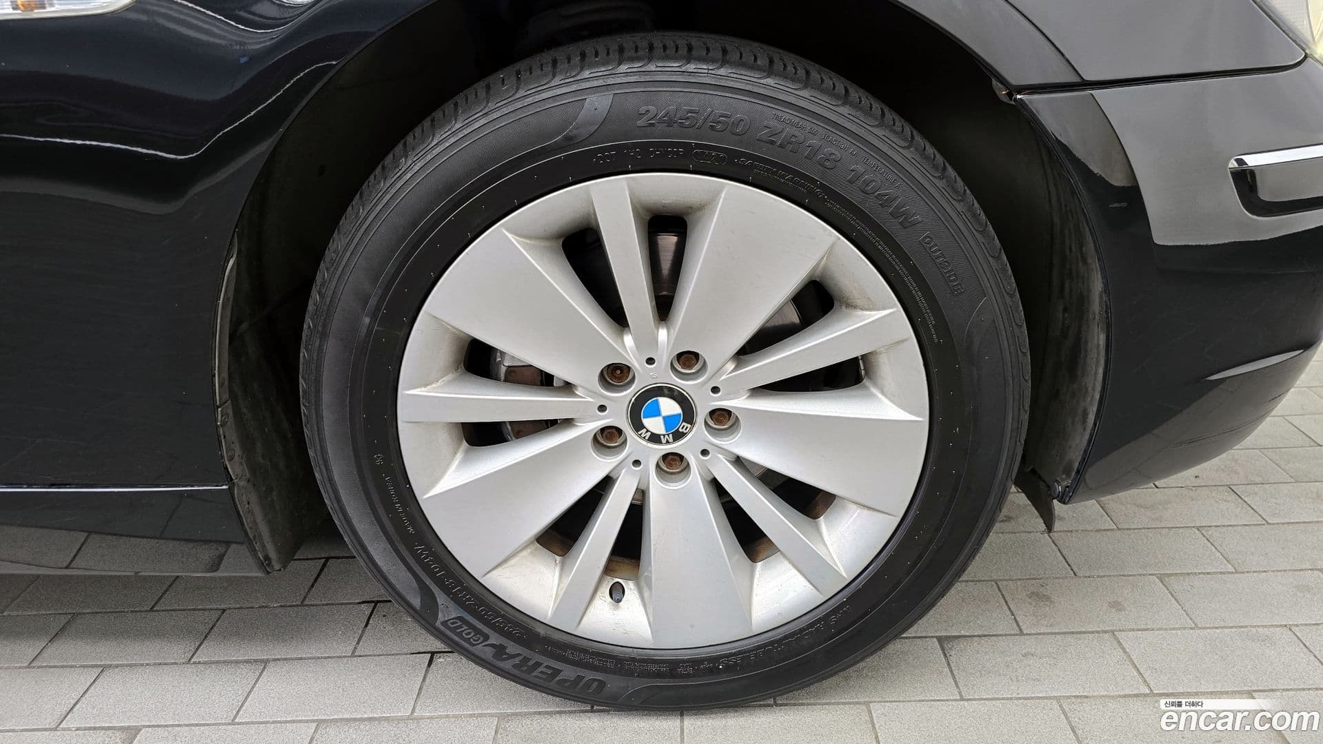 Main__Slider__Photo:7-Series BMW 2005.11-4