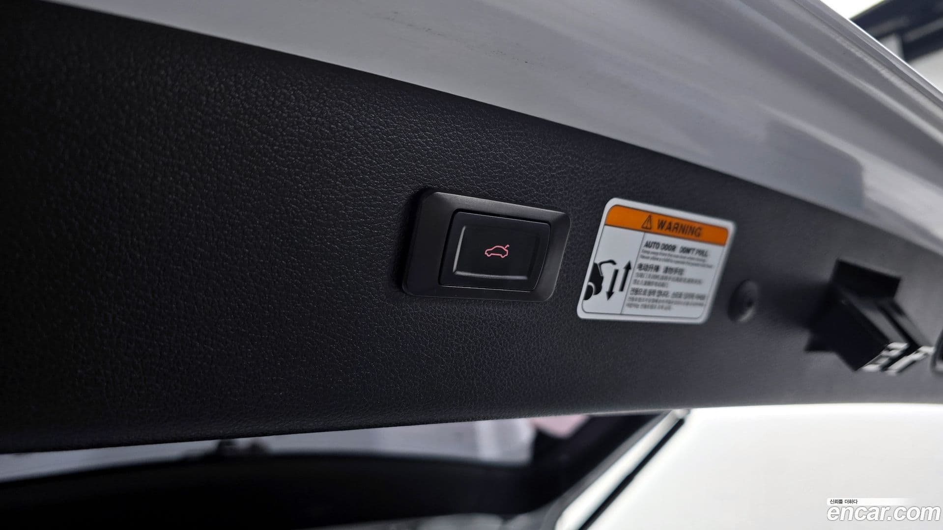 Main__Slider__Photo:Kona Hyundai 2018.10-18