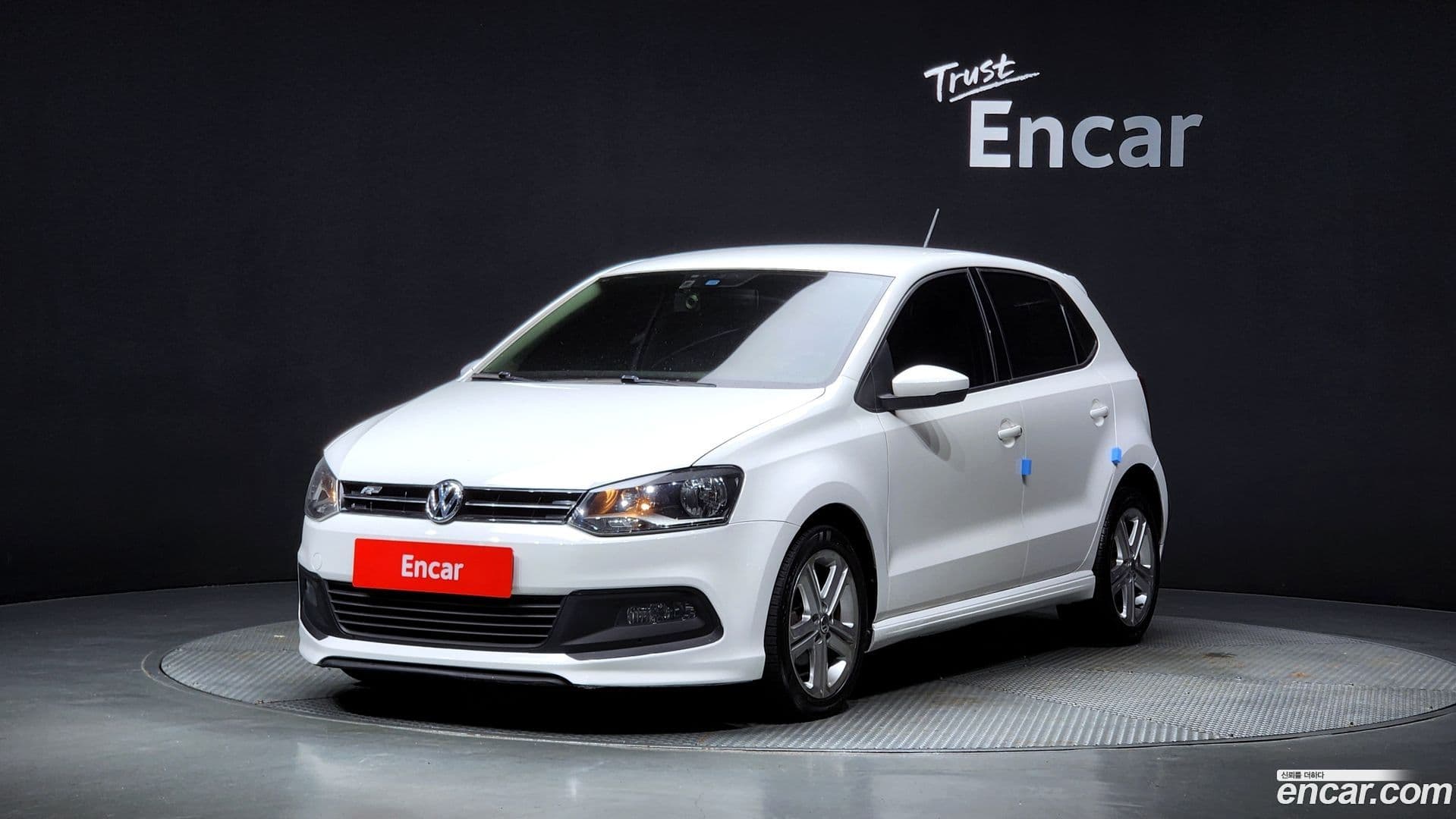 Main__Slider__Photo:Polo Volkswagen 2013.4-0