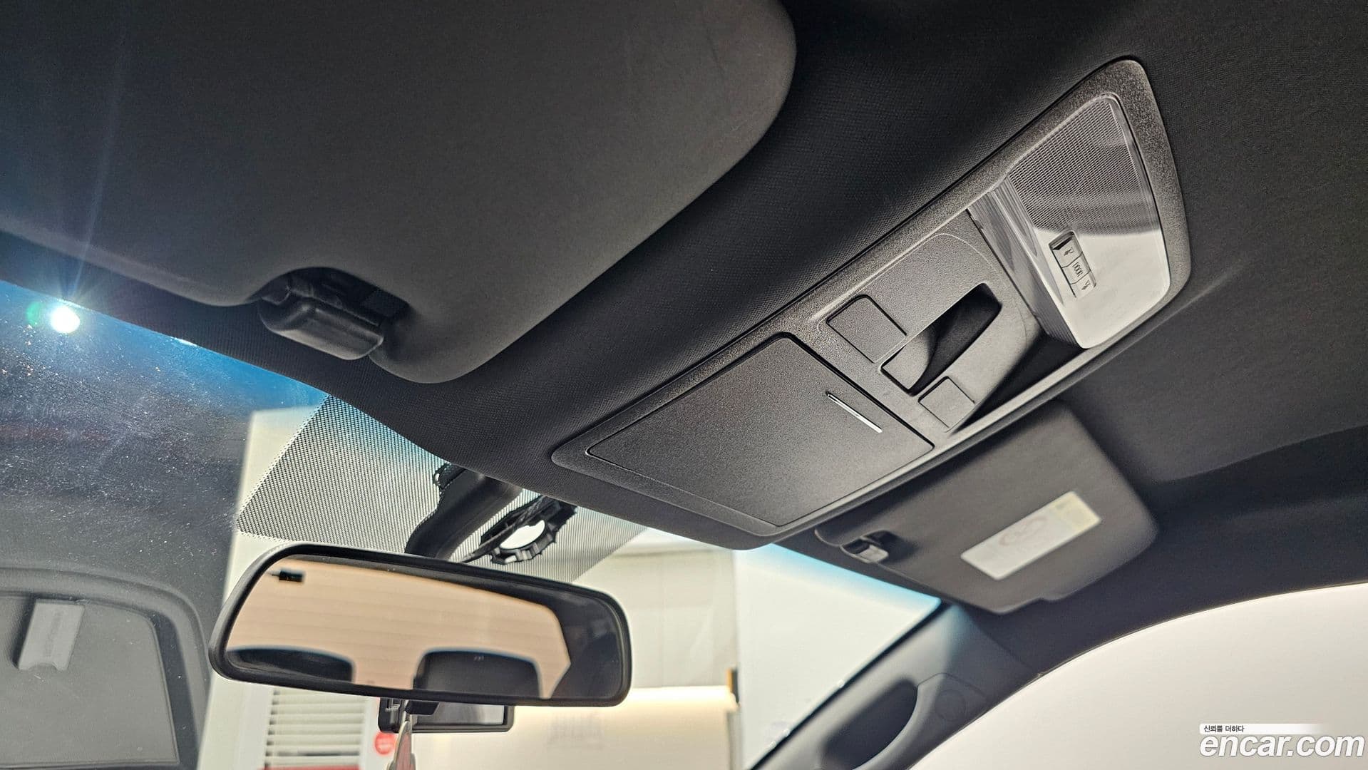 Main__Slider__Photo:Rexton KG_Mobility_Ssangyong 2021.10-17