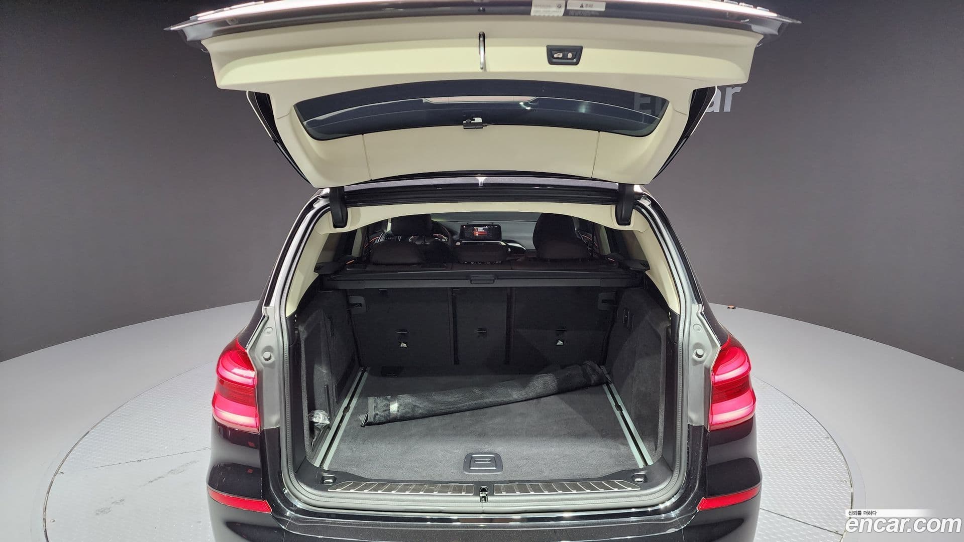 Main__Slider__Photo:X3 BMW 2020.7-19