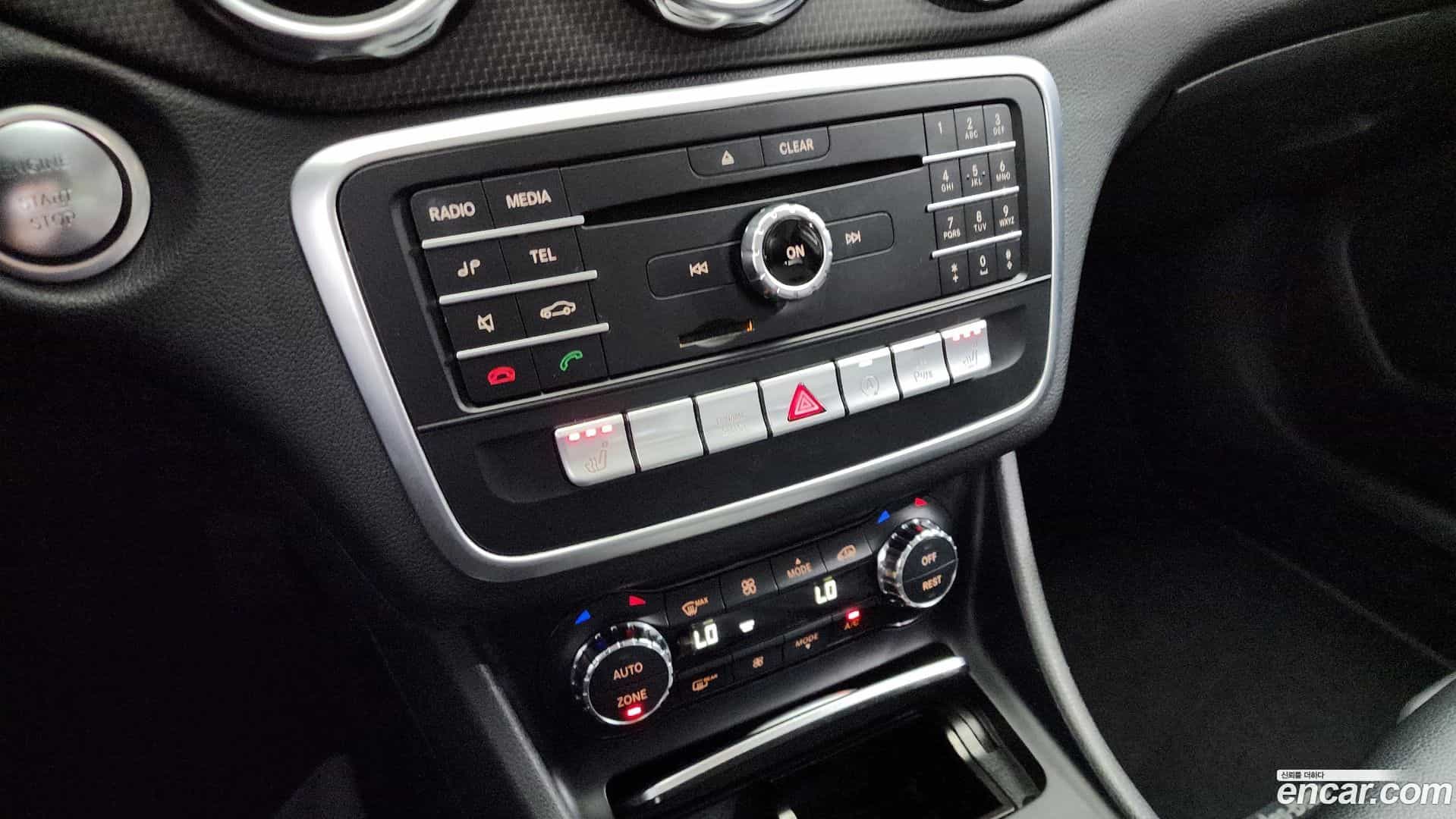 GLA-Class Mercedes-Benz 2018.0-OPTION-020