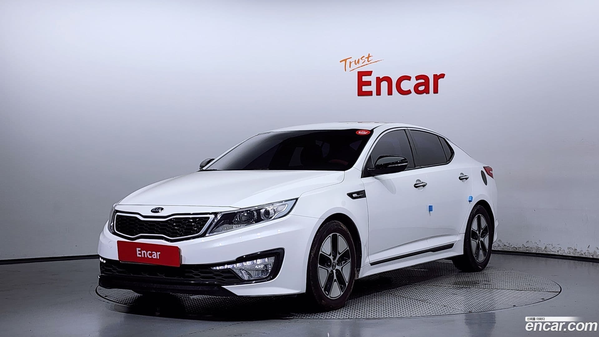 Main__Slider__Photo:K5 Kia 2013.6-0