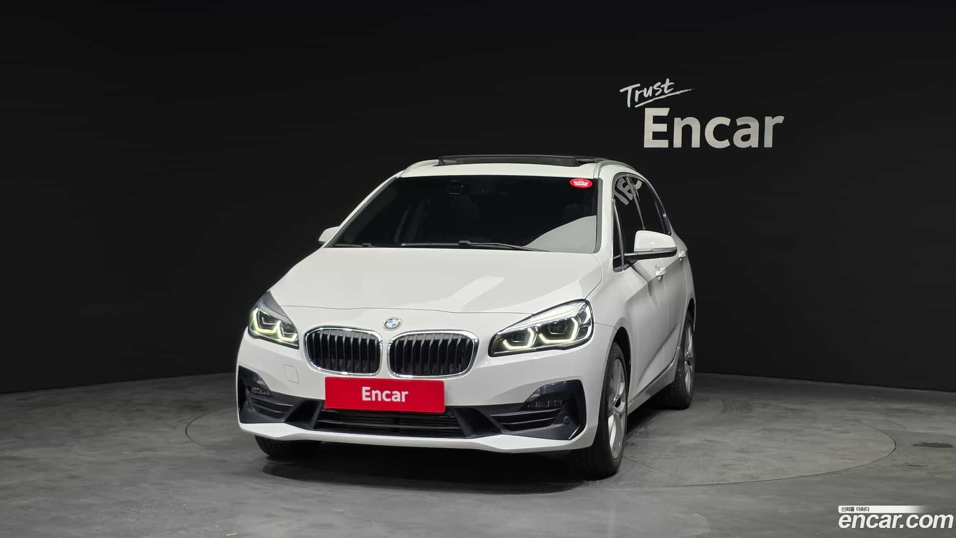 2-Series BMW 2020.6-OUTER-003