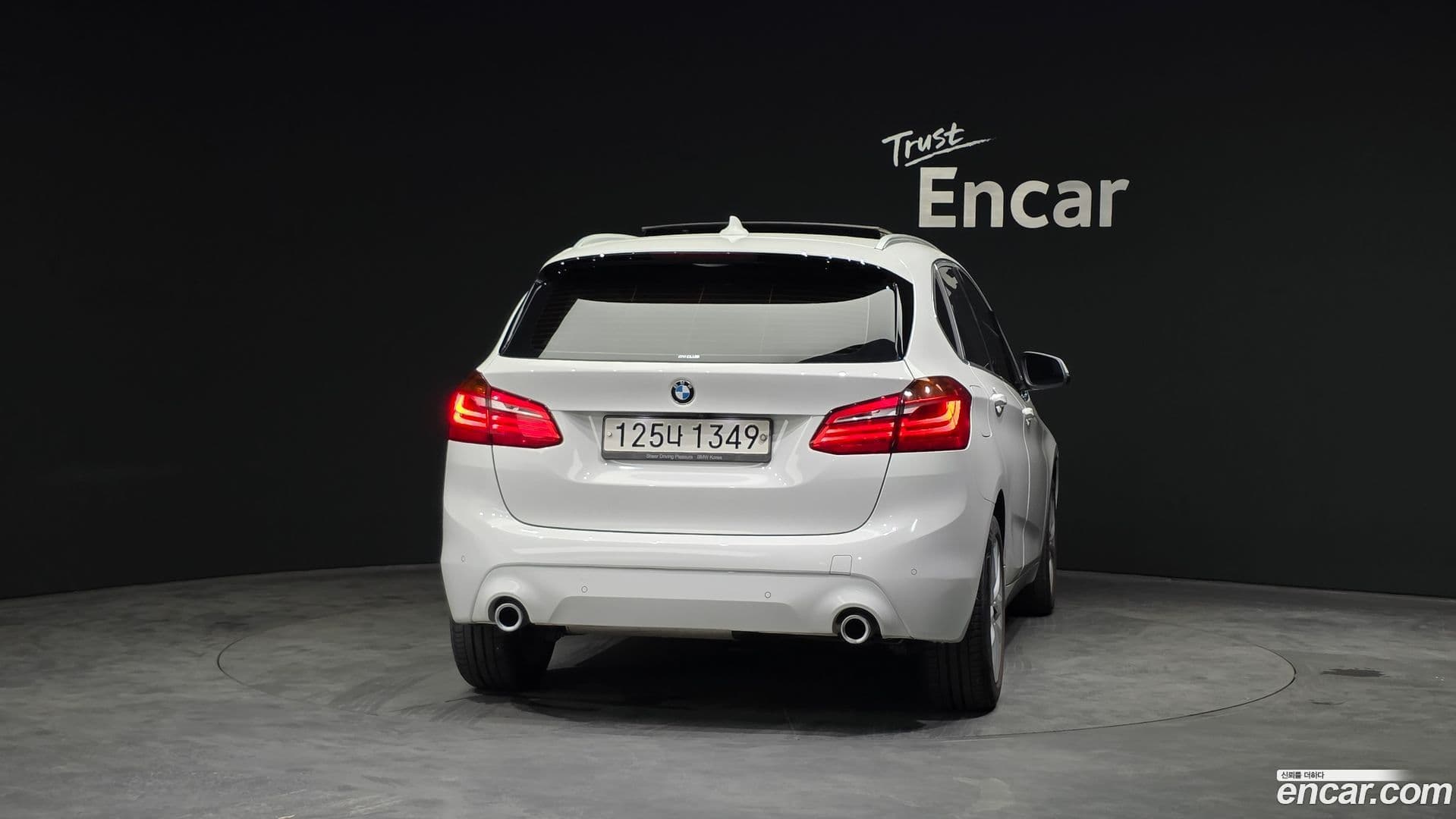 Main__Slider__Photo:2-Series BMW 2020.6-3