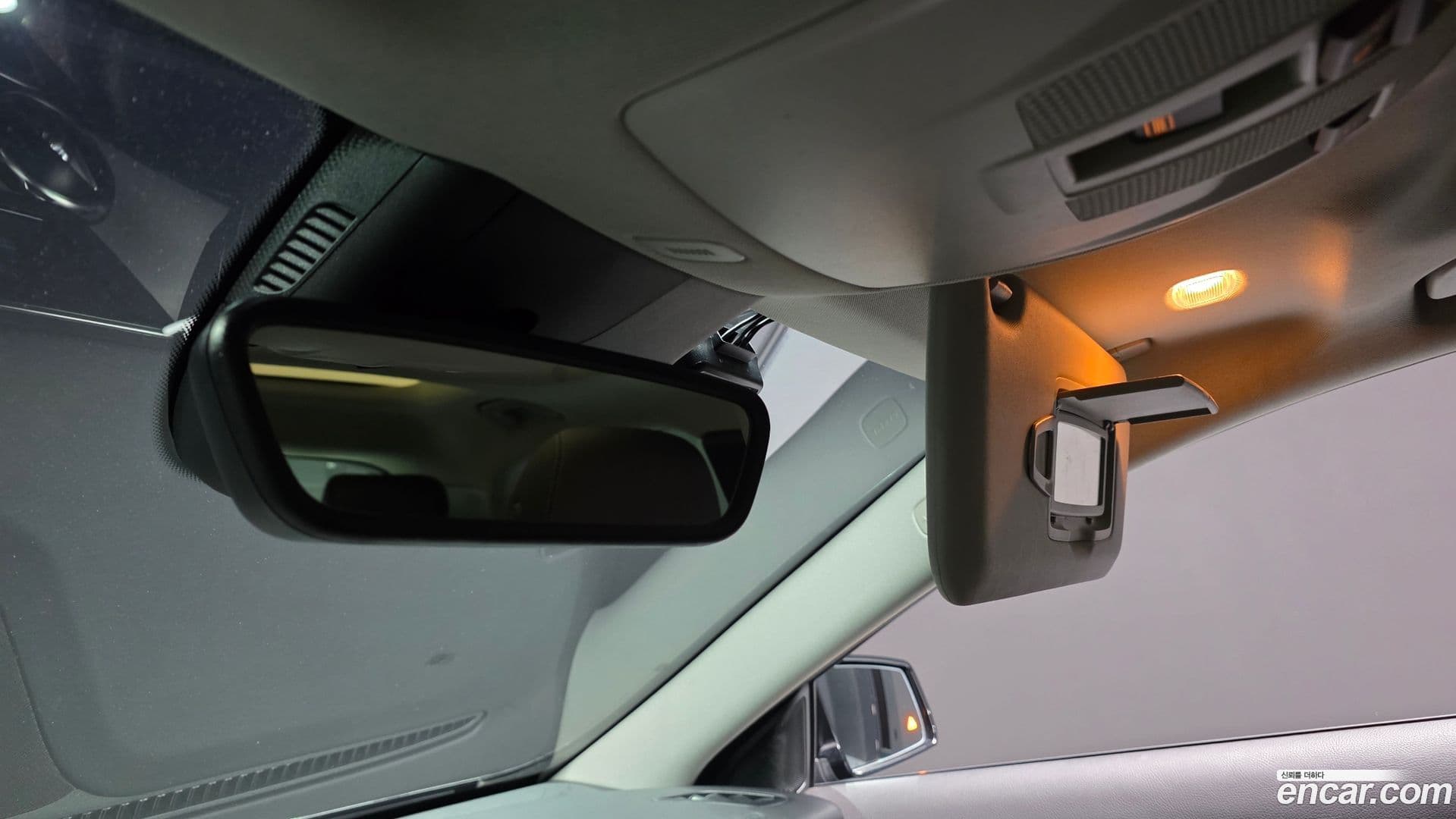 Main__Slider__Photo:GLA-Class Mercedes-Benz 2018.10-14