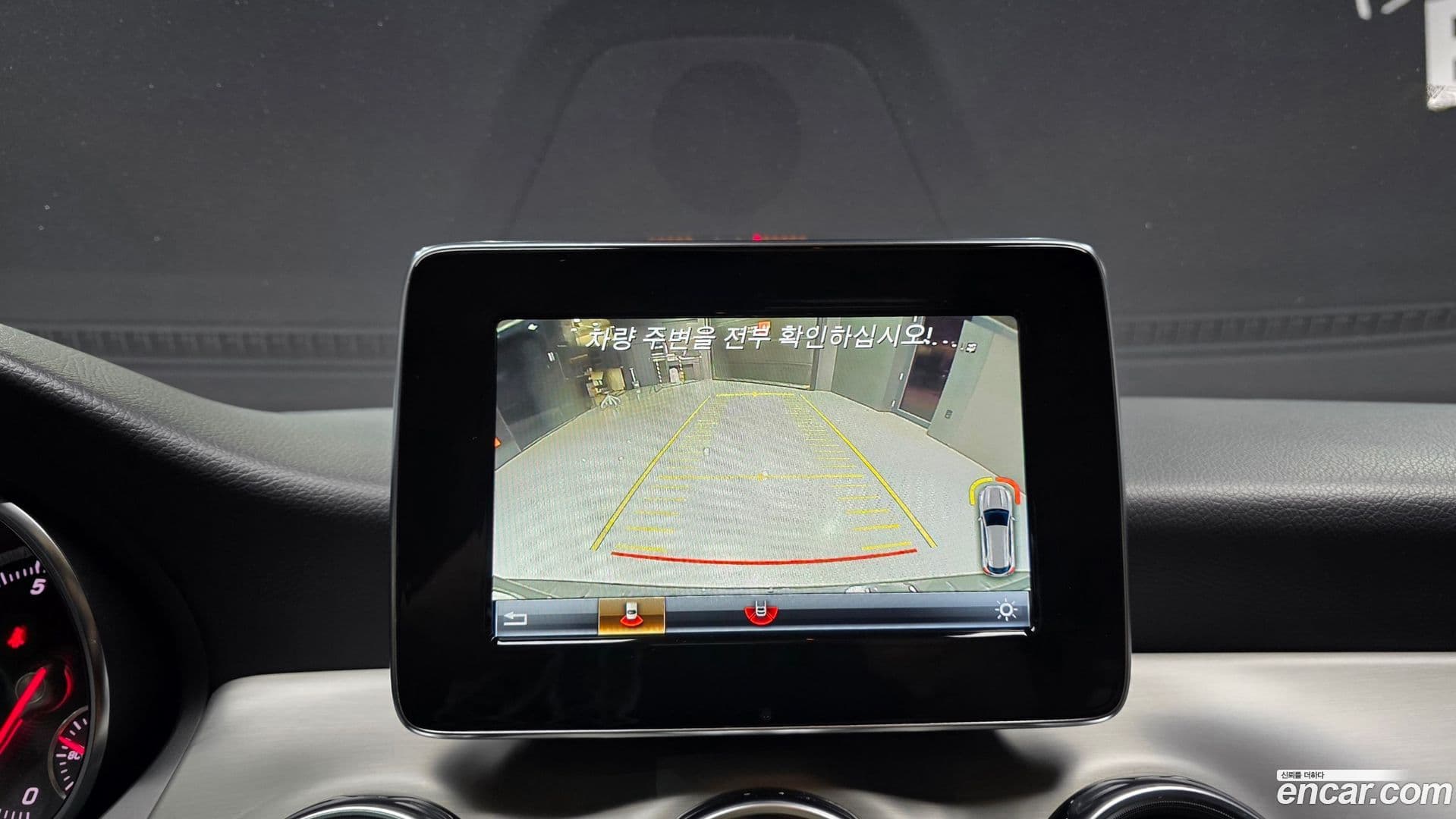 Main__Slider__Photo:GLA-Class Mercedes-Benz 2018.10-16