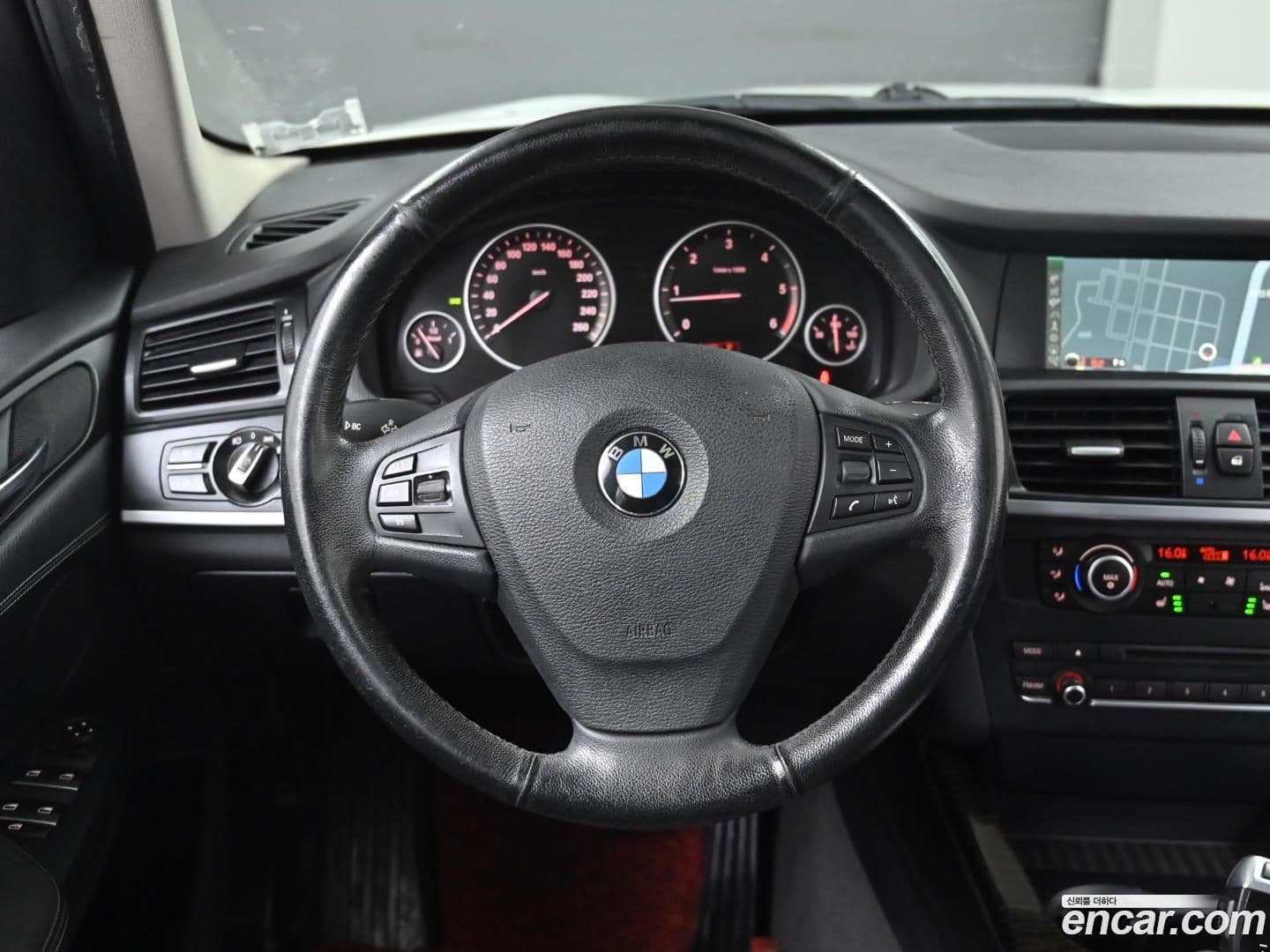 Main__Slider__Photo:X3 BMW 2012.6-12
