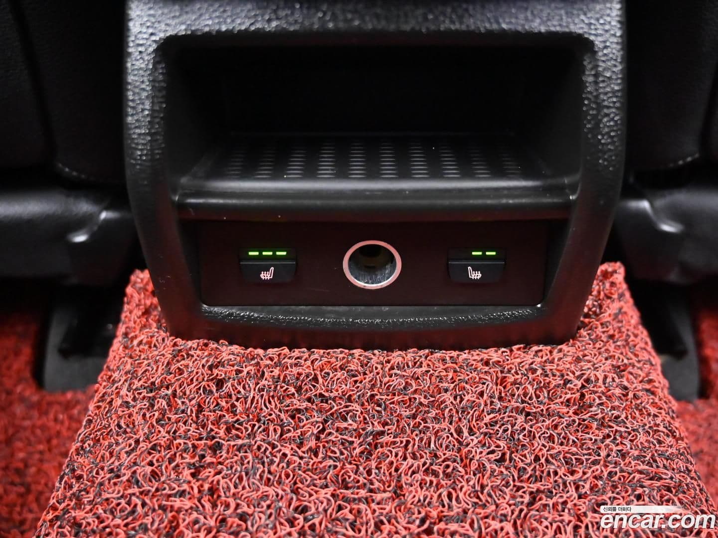 Main__Slider__Photo:X3 BMW 2012.6-15