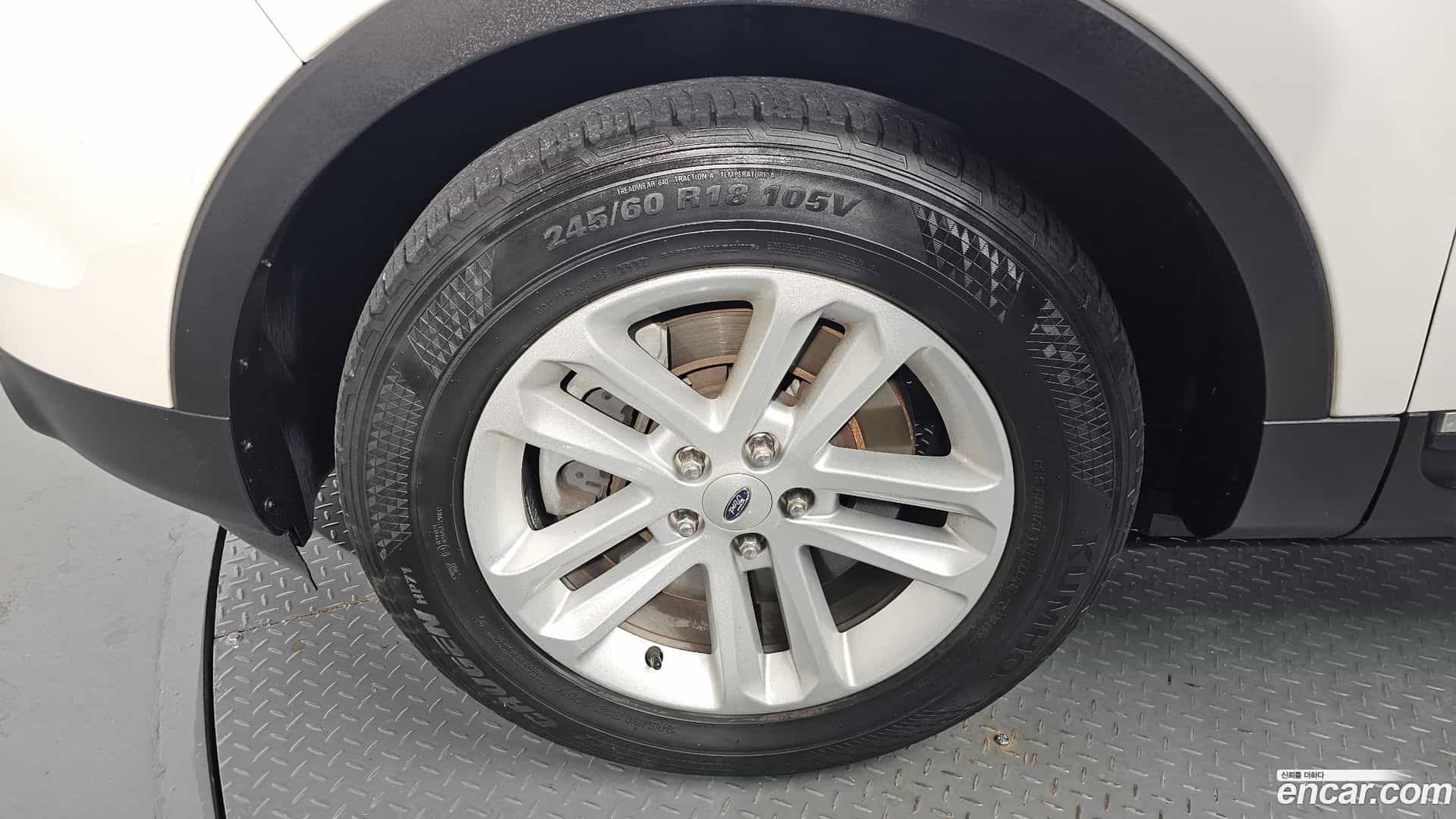 Explorer Ford 2015.4-OUTER-005