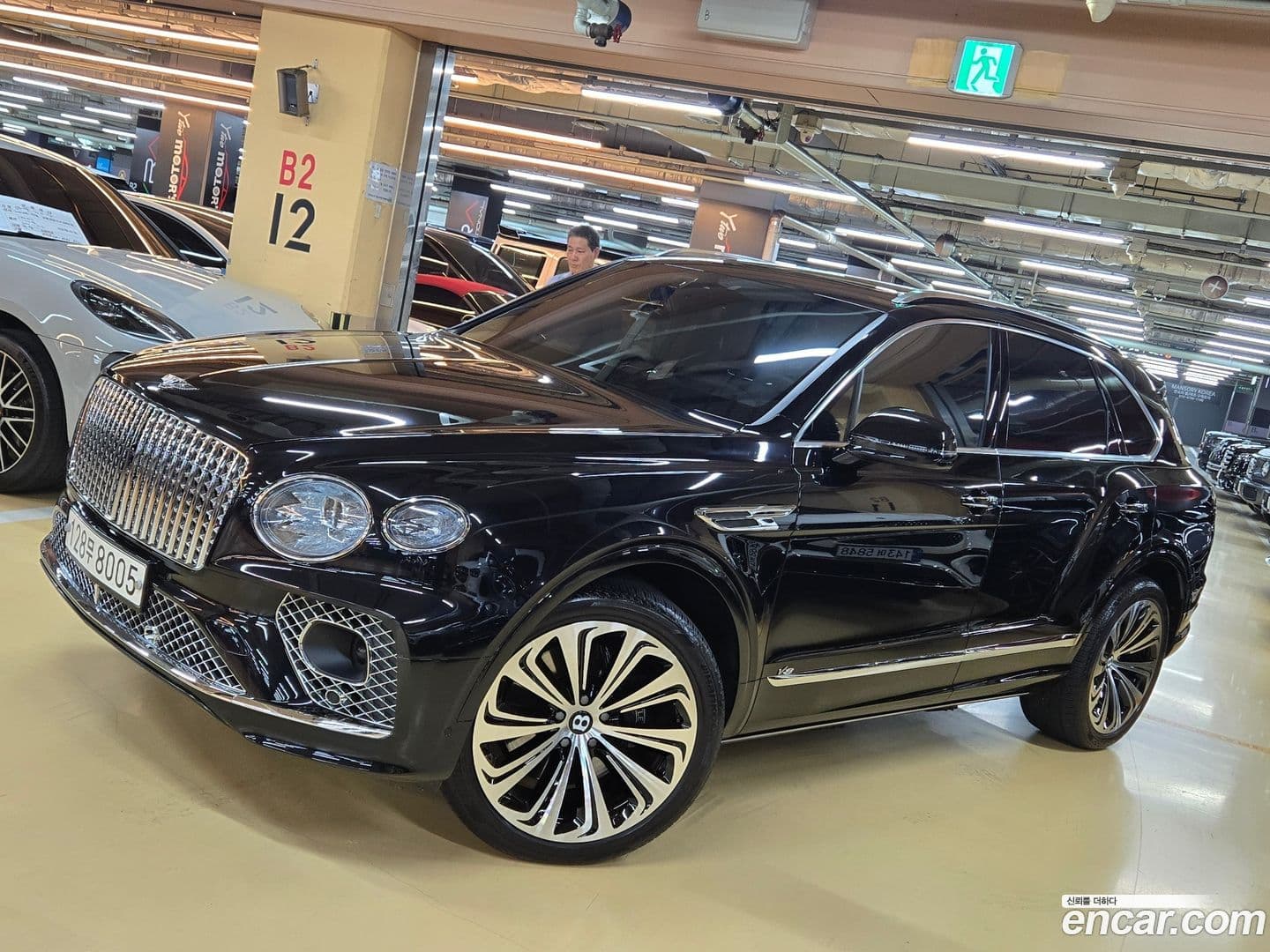 Main__Slider__Photo:Bentayga Bentley 2021.6-0