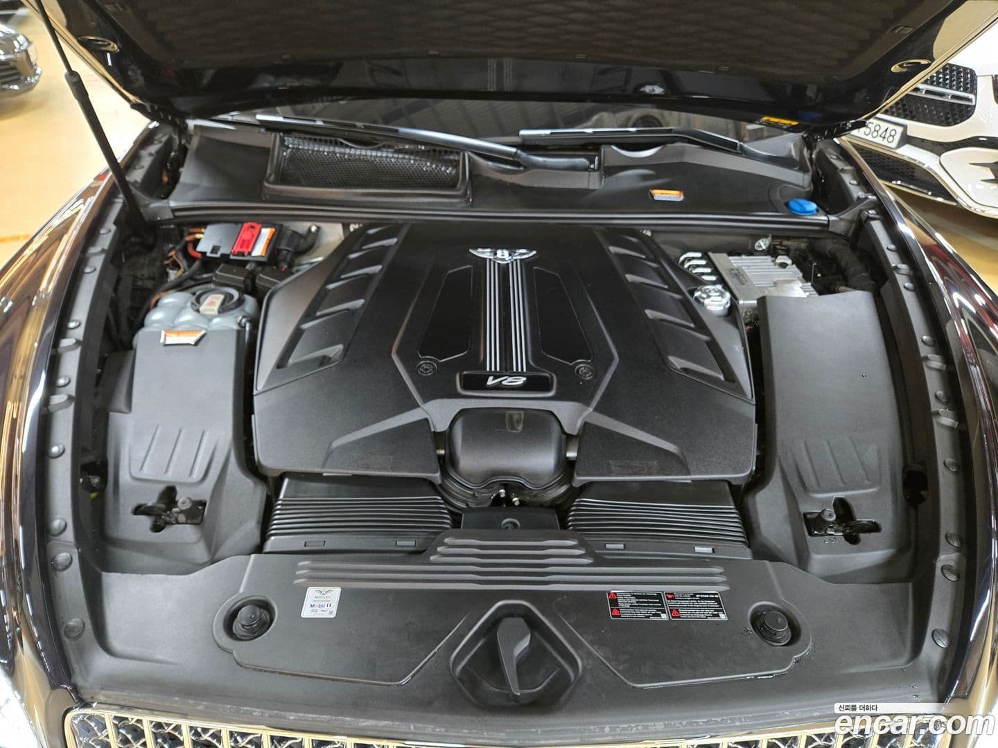 Main__Slider__Photo:Bentayga Bentley 2021.6-2