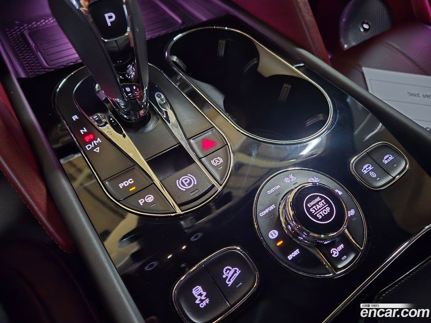 Main__Slider__Photo:Bentayga Bentley 2021.6-6