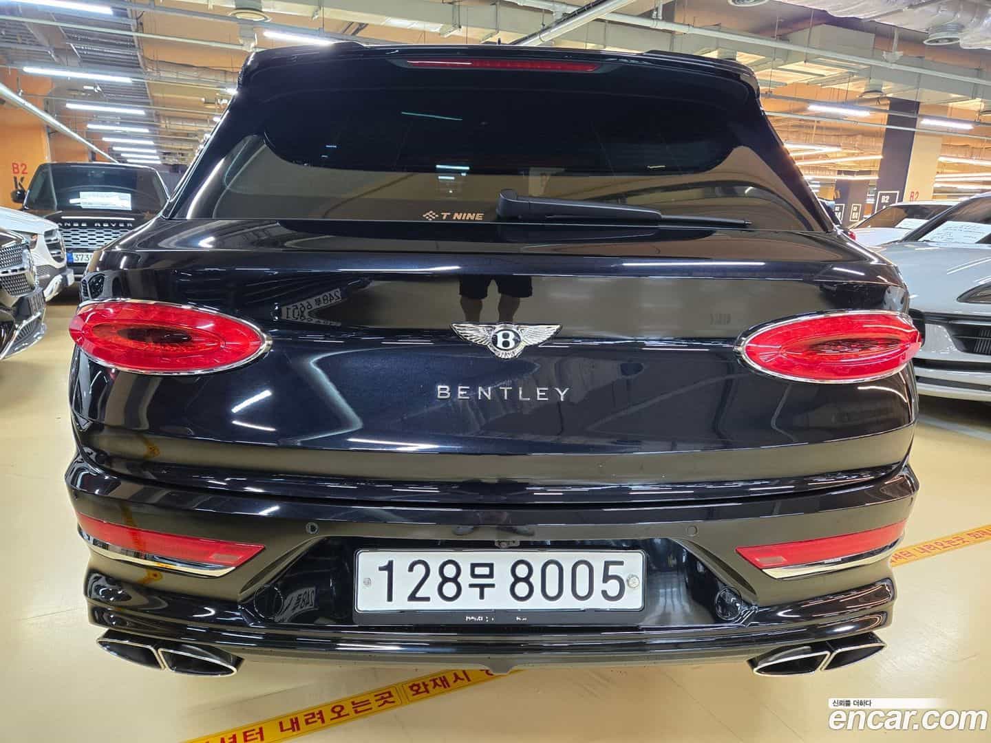 Bentayga Bentley 2021.6-OPTION-017