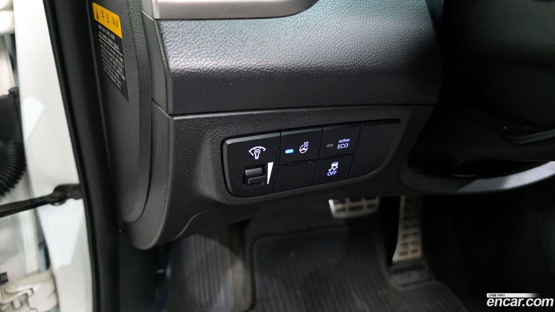 Main__Slider__Photo:Veloster Hyundai 2013.8-16