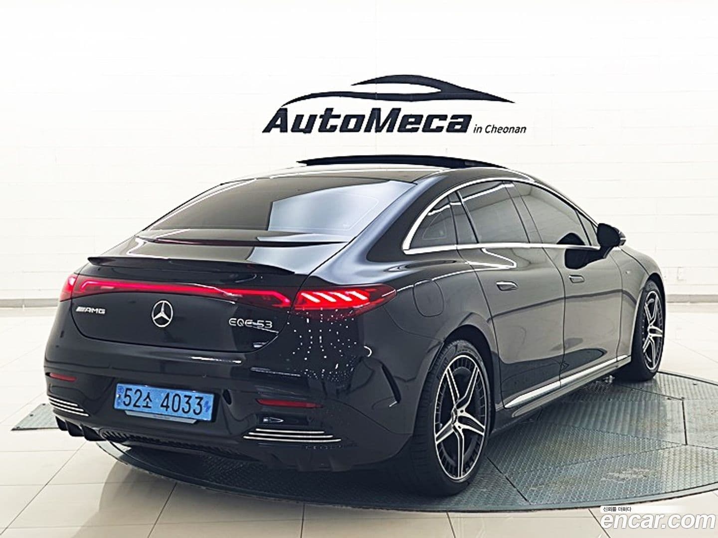 Main__Slider__Photo:EQE Mercedes-Benz 2023.9-1