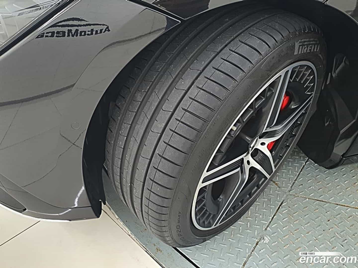 EQE Mercedes-Benz 2023.9-OPTION-024