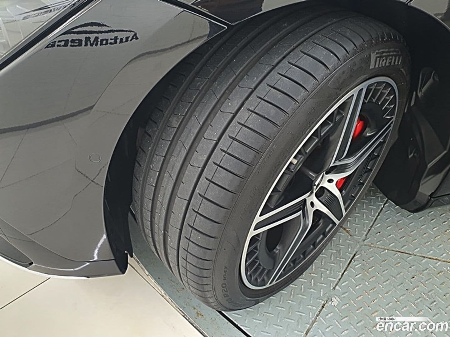 Main__Slider__Photo:EQE Mercedes-Benz 2023.9-19