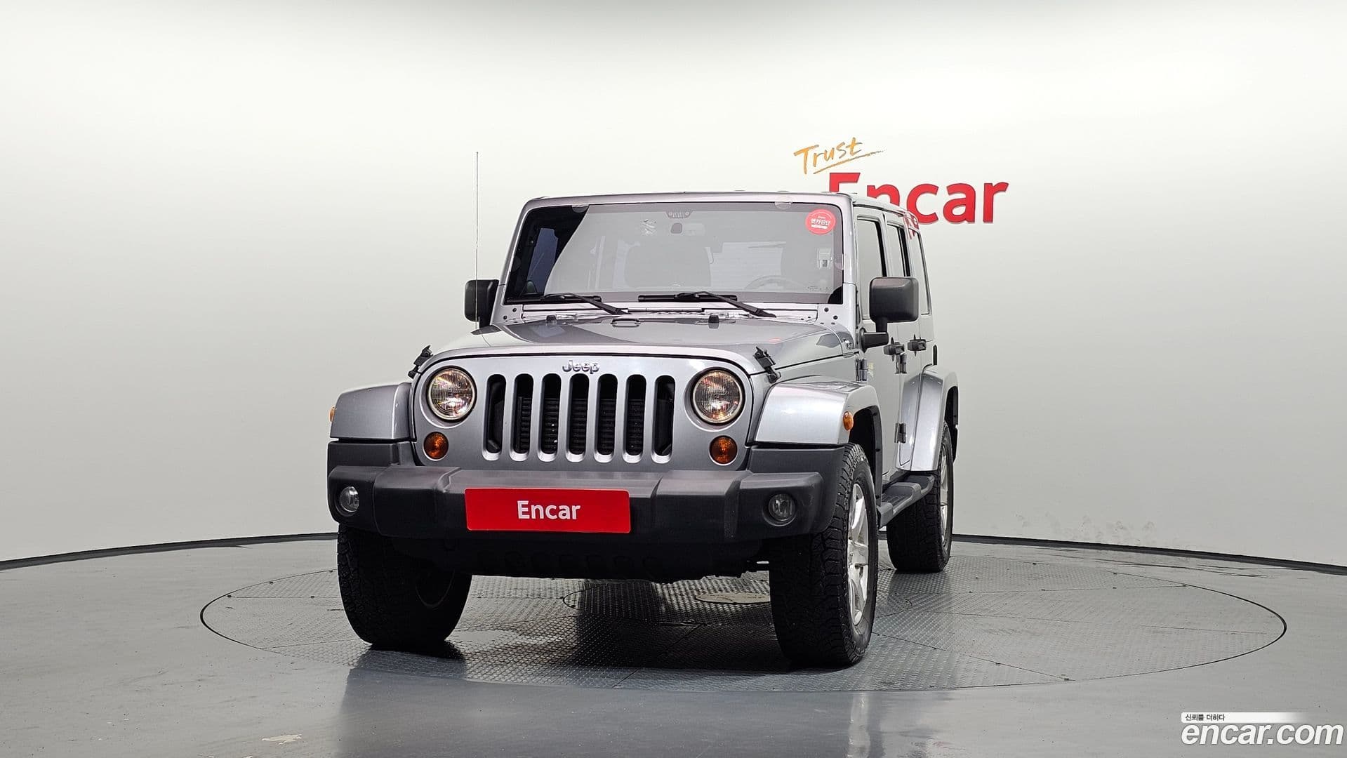 Main__Slider__Photo:Wrangler Jeep 2013.6-2