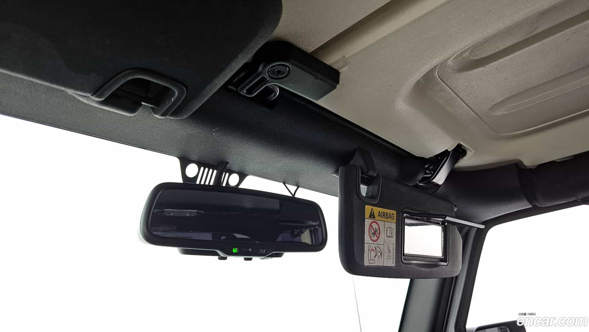 Wrangler Jeep 2013.6-OPTION-021