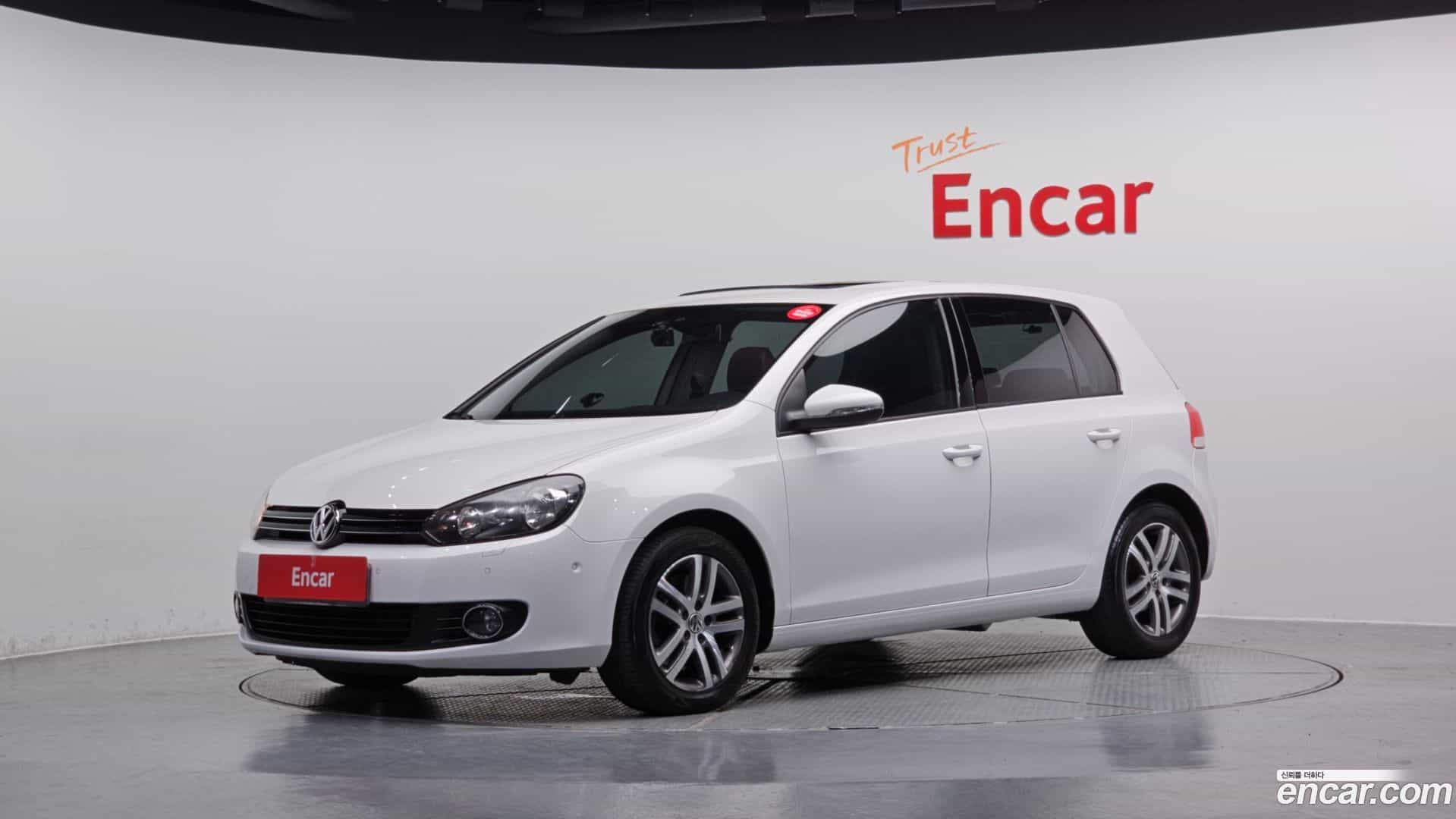 Golf Volkswagen 2012.1-OUTER-001