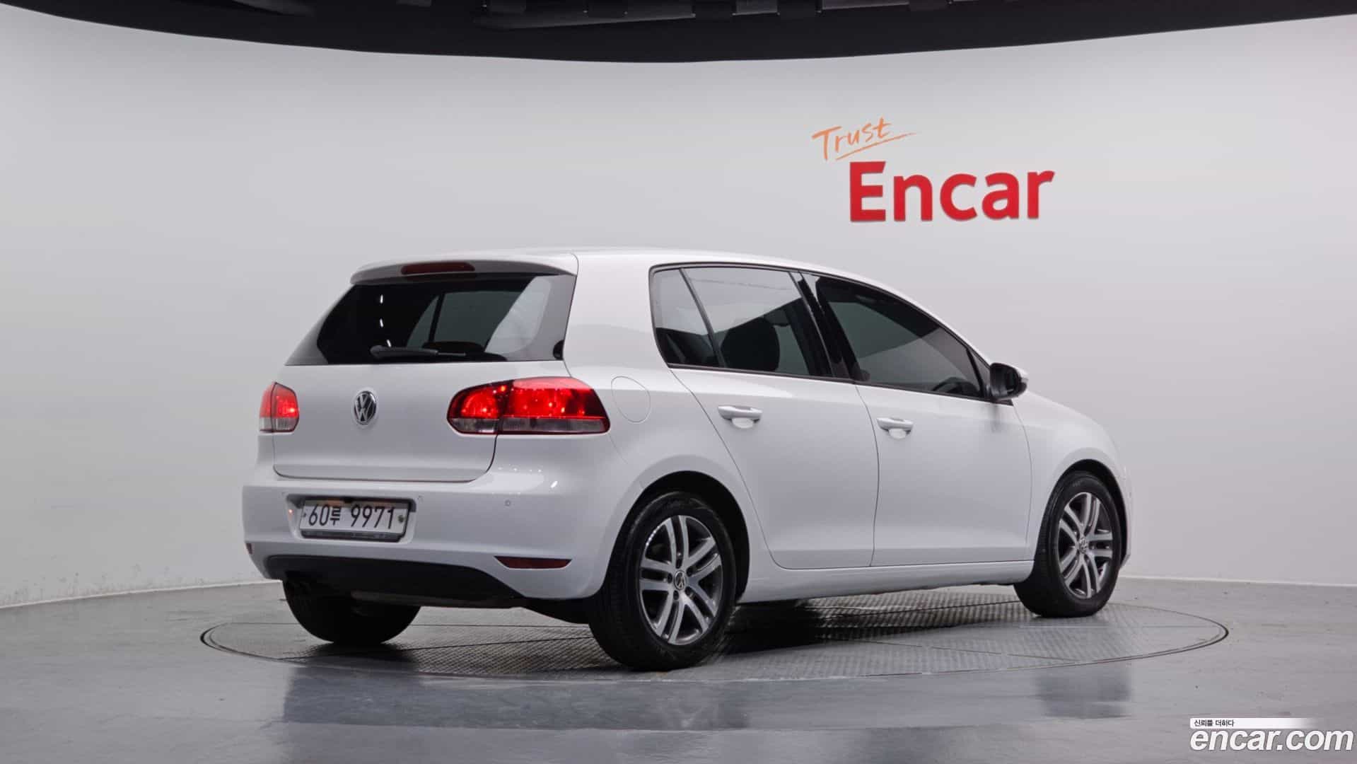 Golf Volkswagen 2012.1-OUTER-002