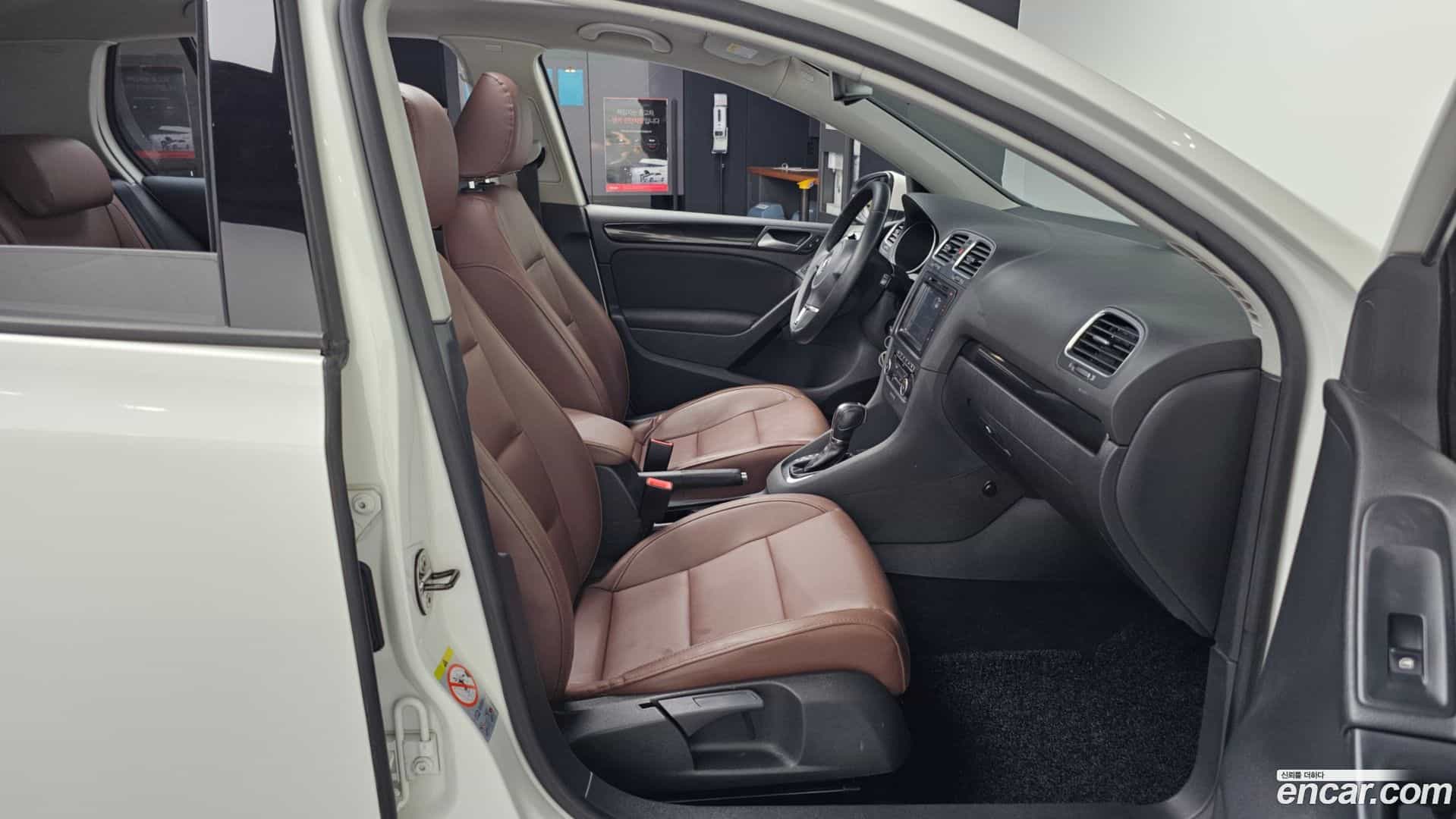 Golf Volkswagen 2012.1-OPTION-015