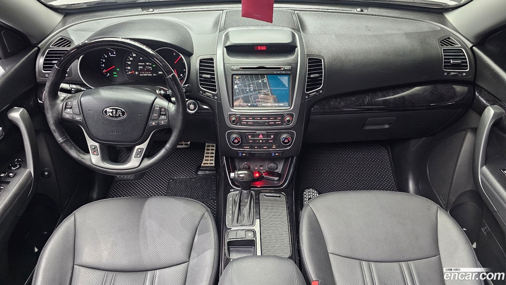 Main__Slider__Photo:Sorento Kia 2013.6-6