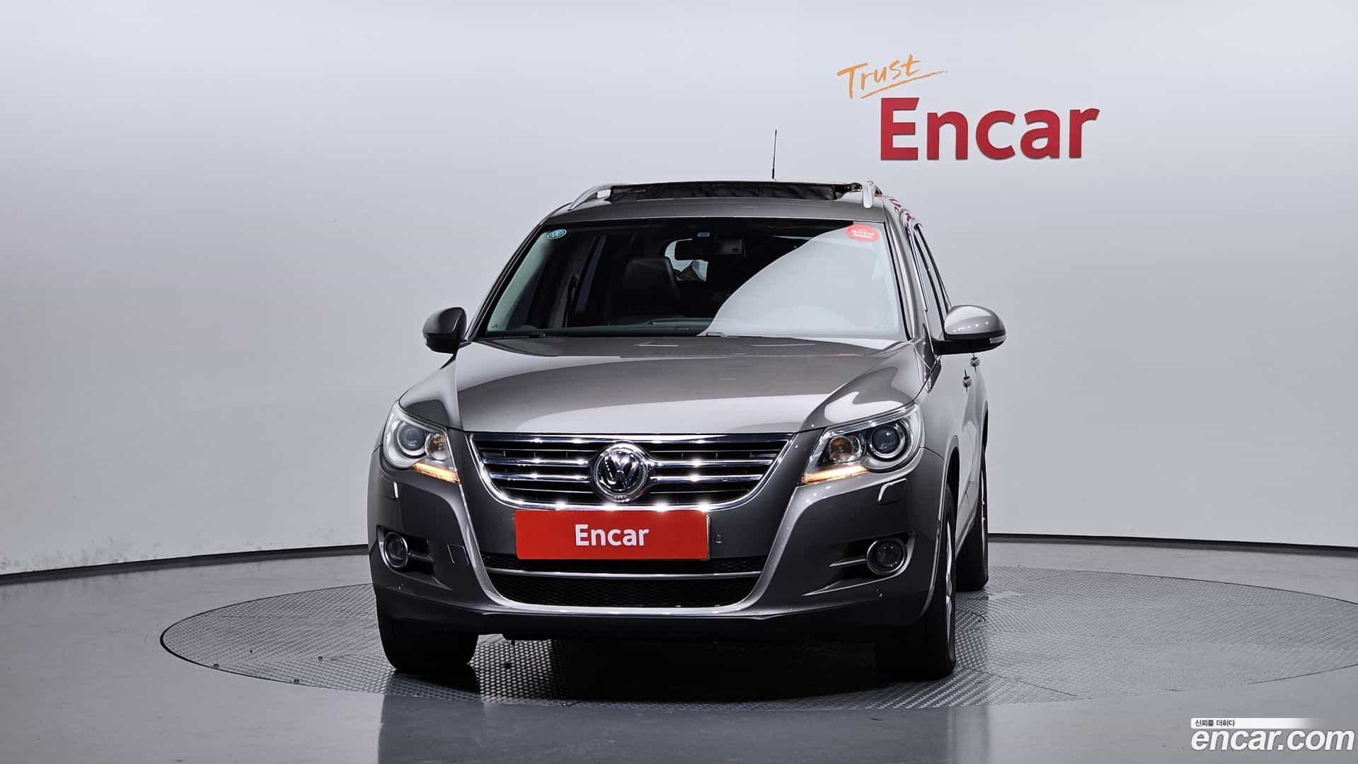 Tiguan Volkswagen 2009.6-OUTER-003