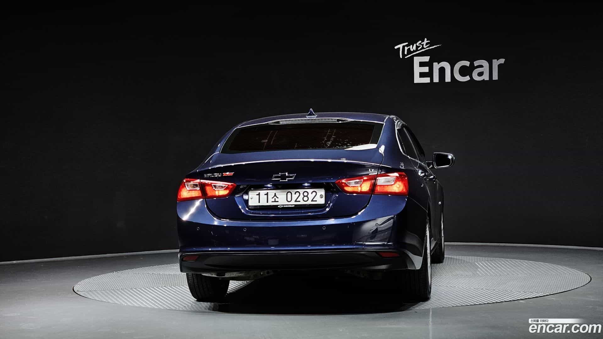 Malibu Chevrolet 2016.10-OUTER-004