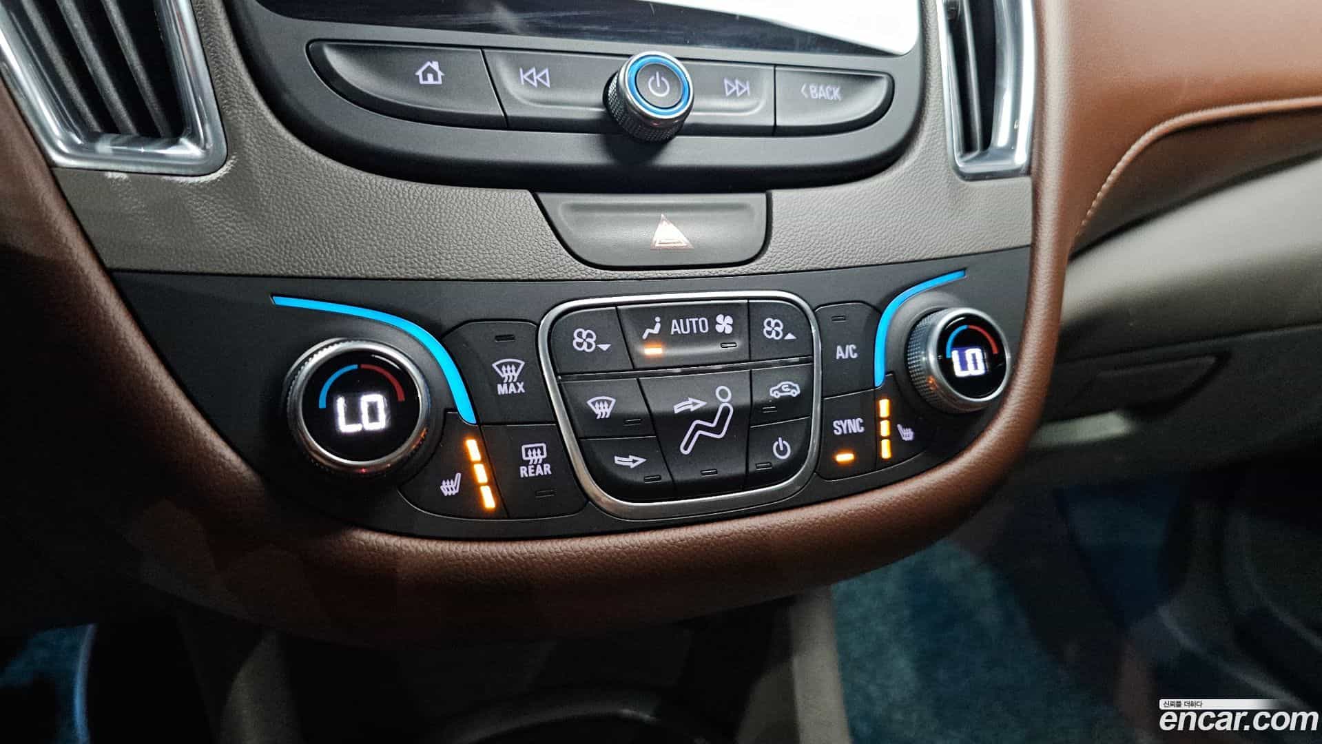 Malibu Chevrolet 2016.10-OPTION-023