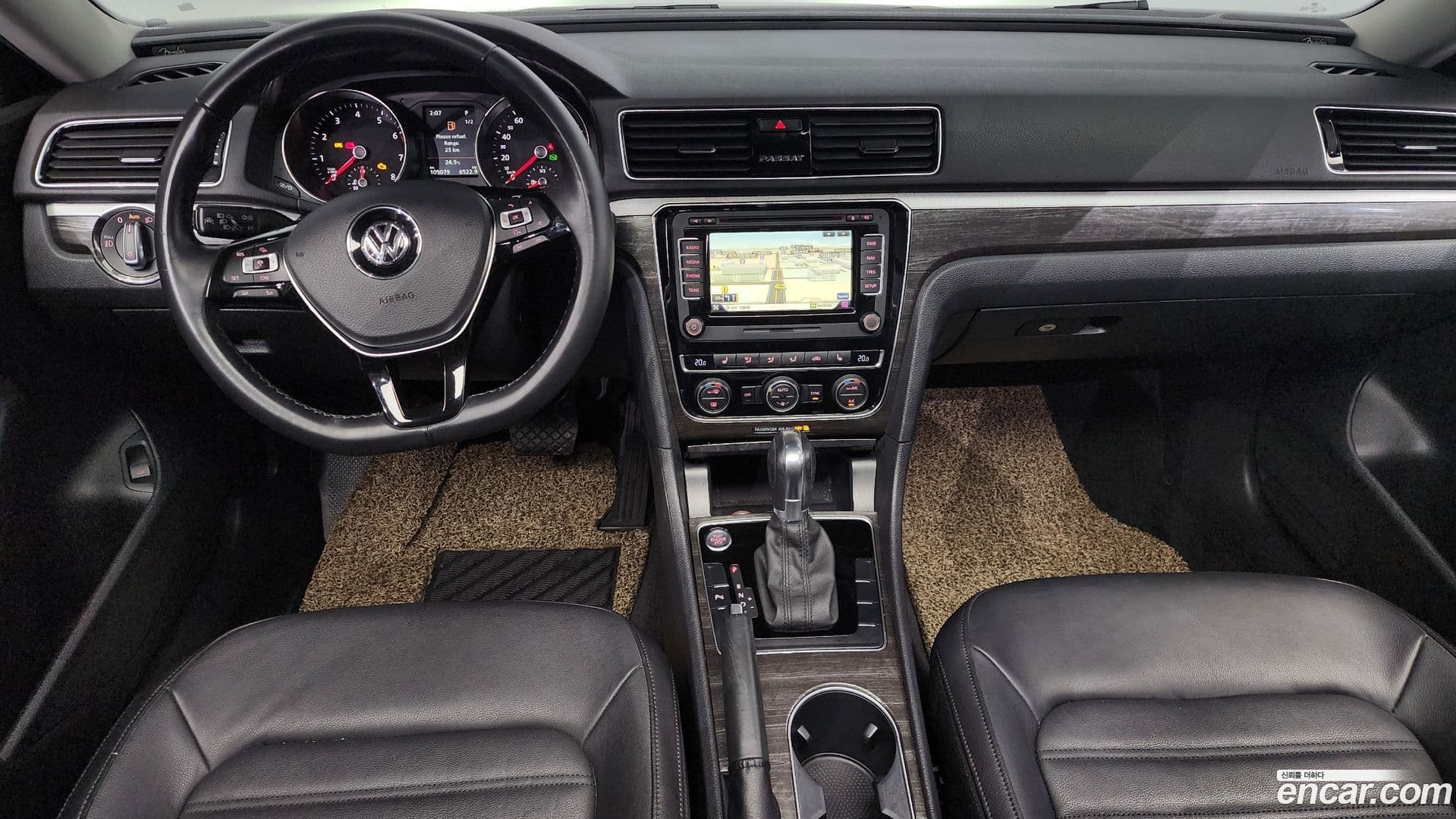 Main__Slider__Photo:Passat Volkswagen 2018.8-6