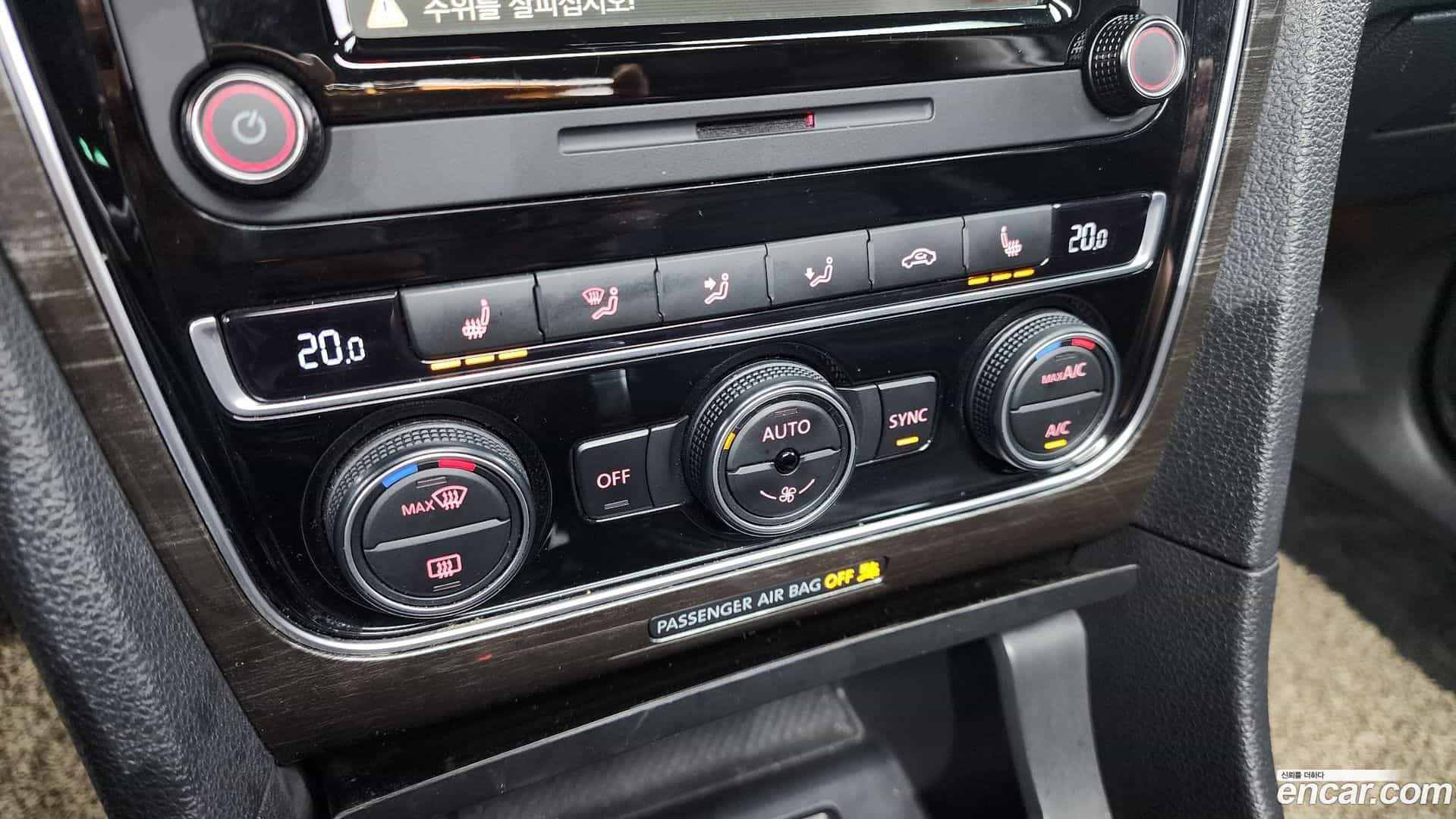 Passat Volkswagen 2018.8-OPTION-020