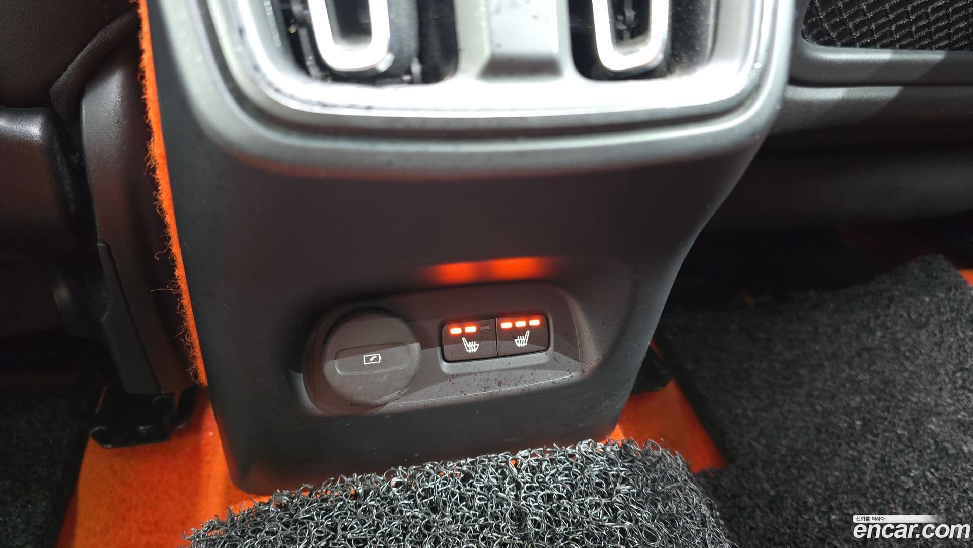 Main__Slider__Photo:XC40 Volvo 2020.1-18