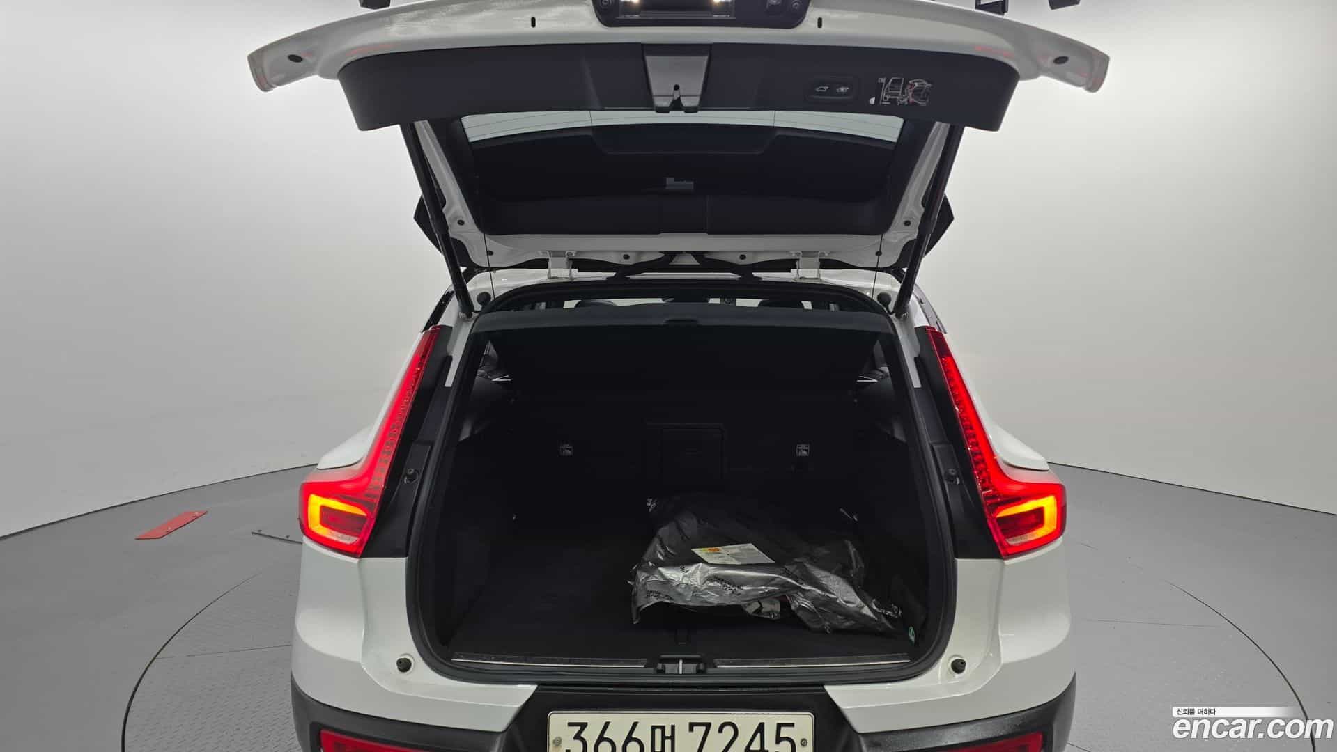 XC40 Volvo 2020.1-OPTION-024