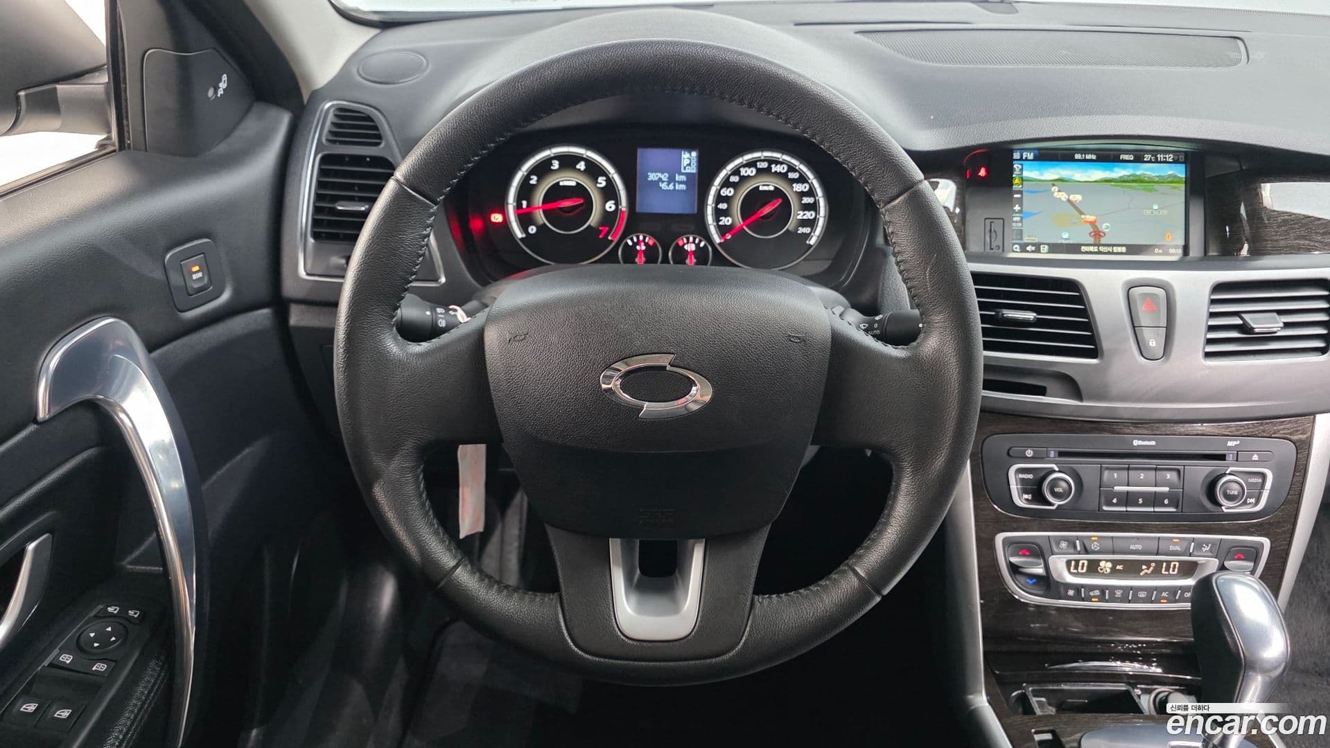 Main__Slider__Photo:SM5 Renault-KoreaSamsung 2014.4-13