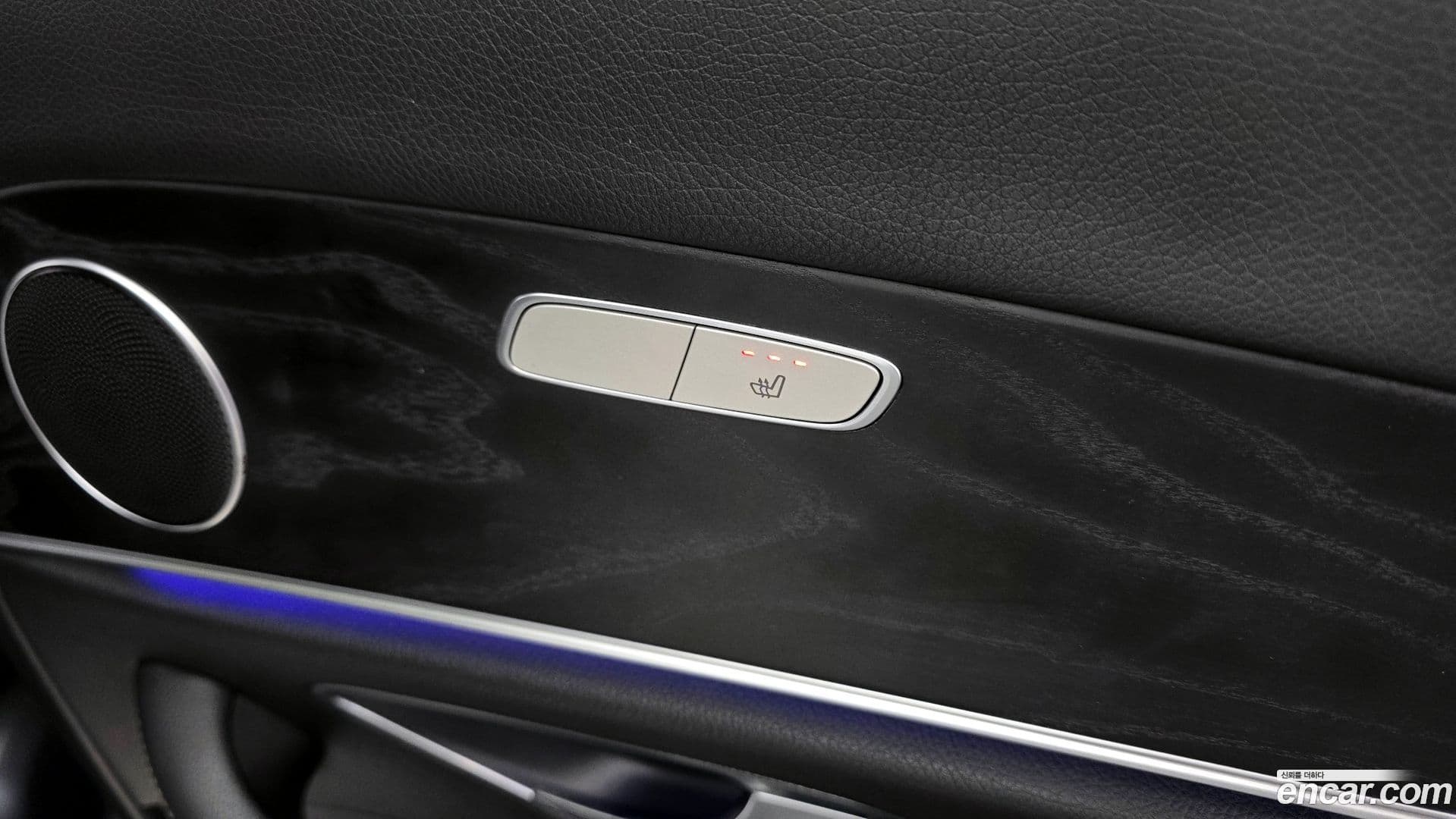 Main__Slider__Photo:E-Class Mercedes-Benz 2016.8-18