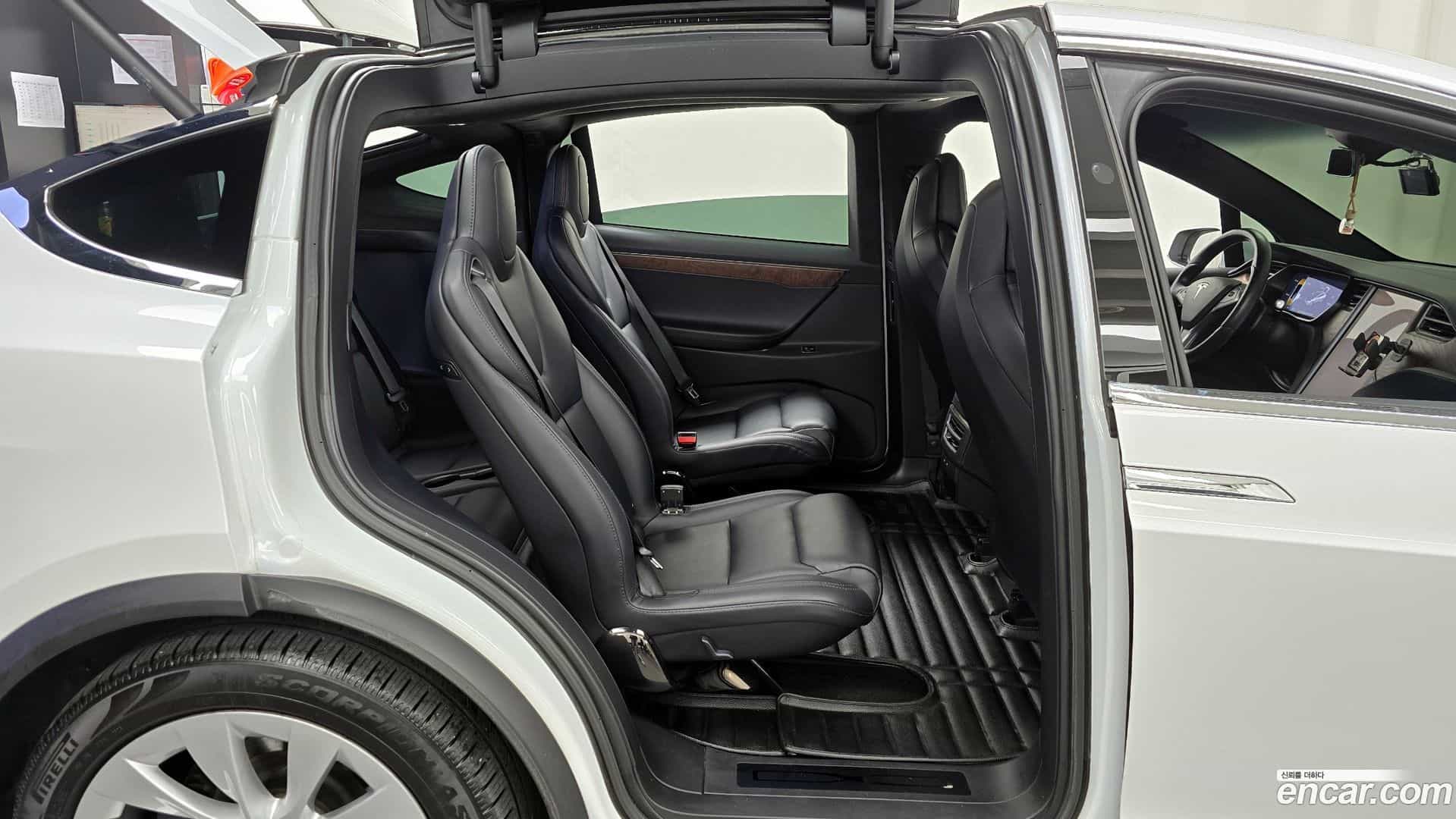 Model X Tesla 2018.11-OPTION-016