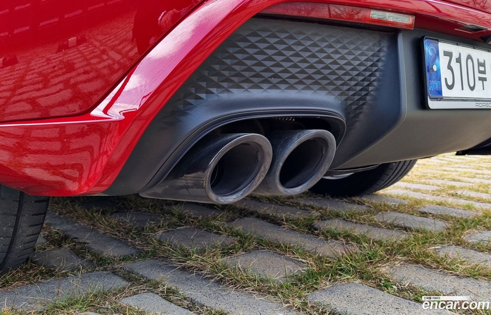 Main__Slider__Photo:Macan Porsche 2023.3-7