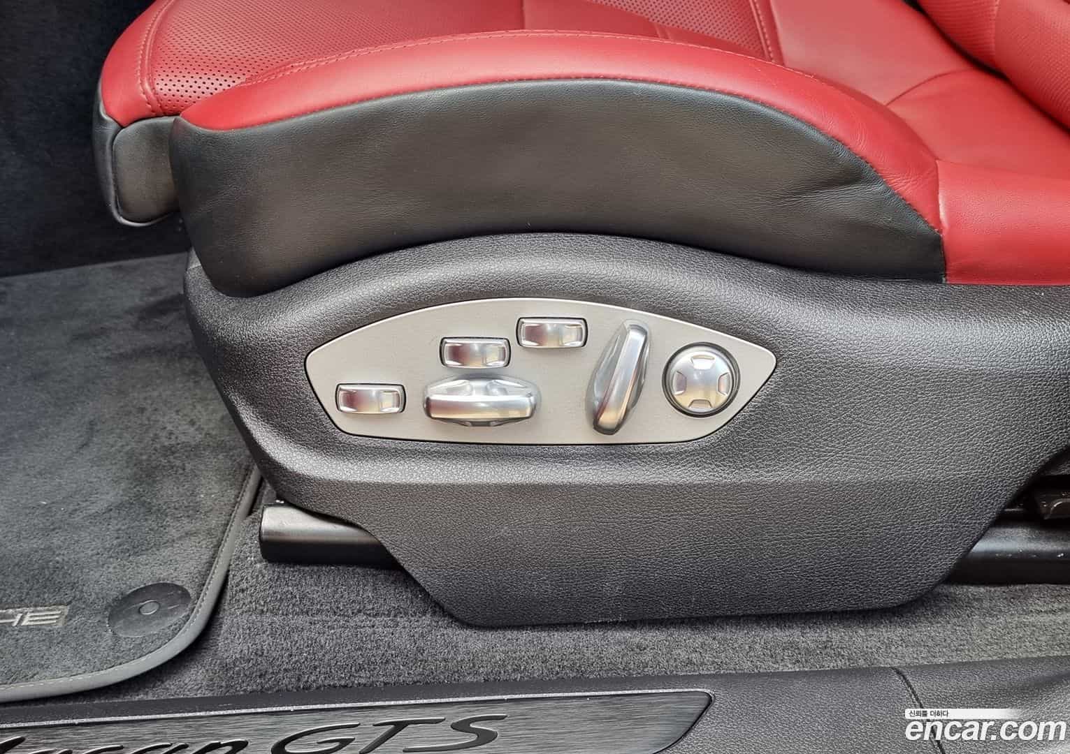 Macan Porsche 2023.3-OPTION-023