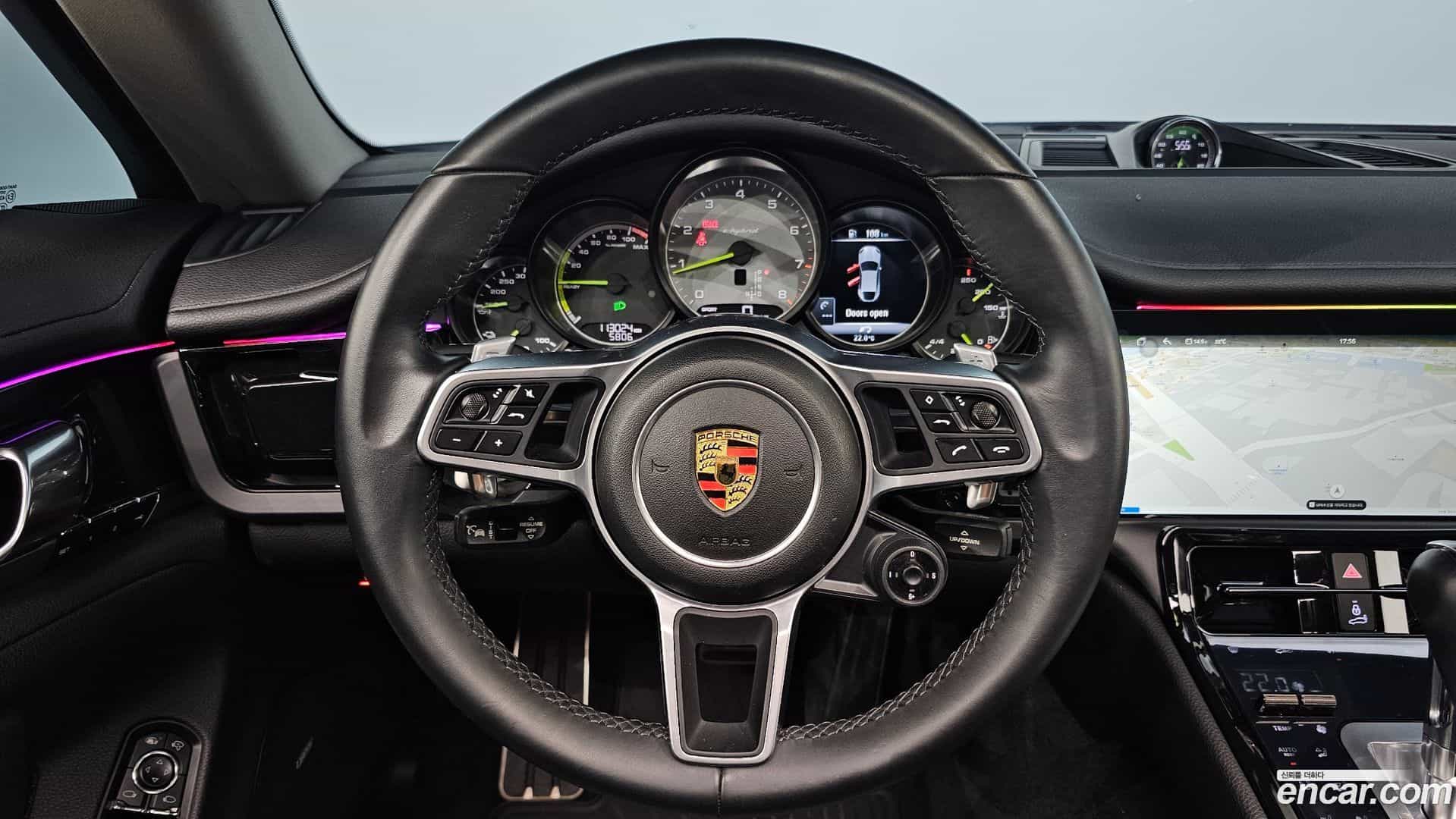 Panamera Porsche 2015.11-OPTION-017